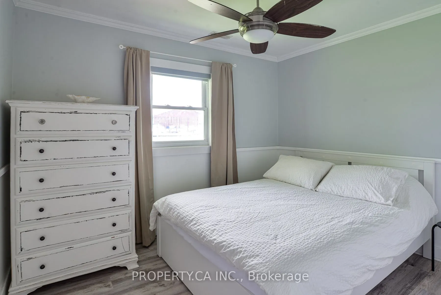 4099 Glen Cedar Drive