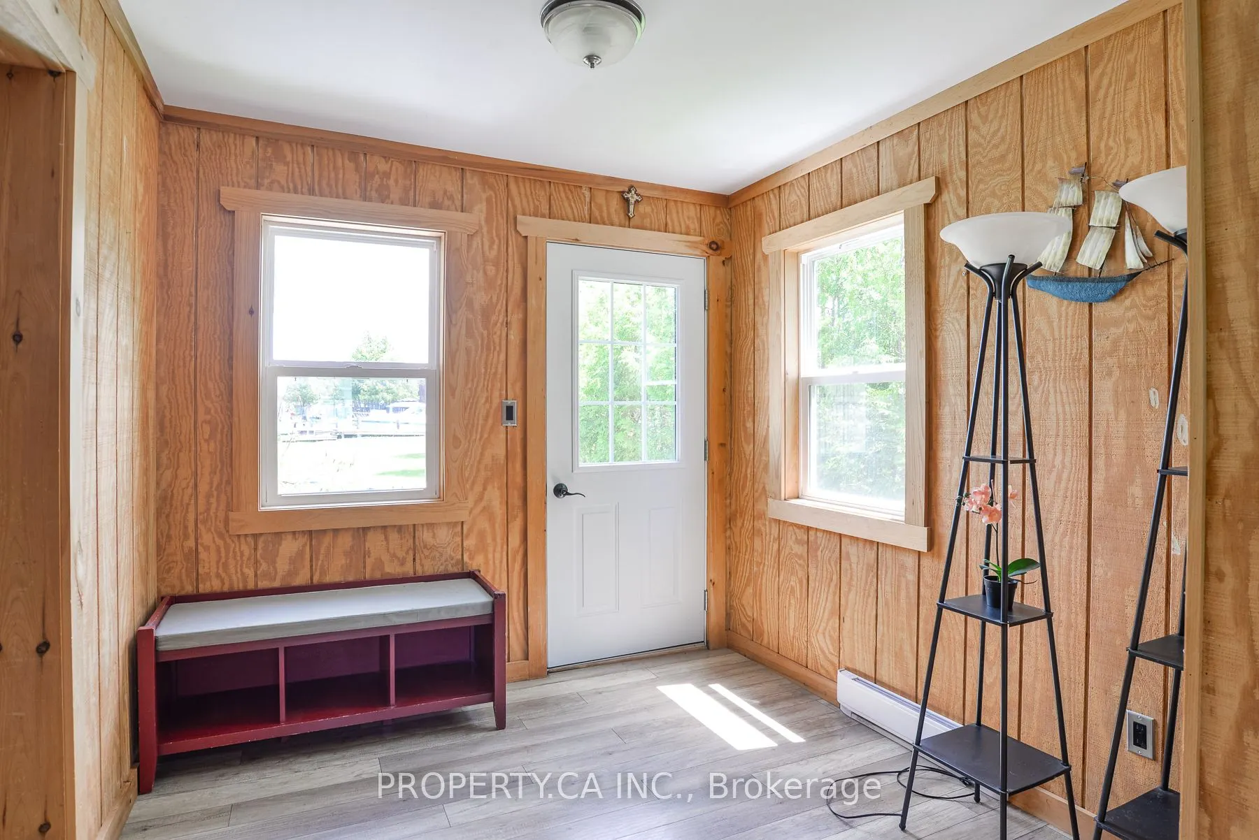 4099 Glen Cedar Drive