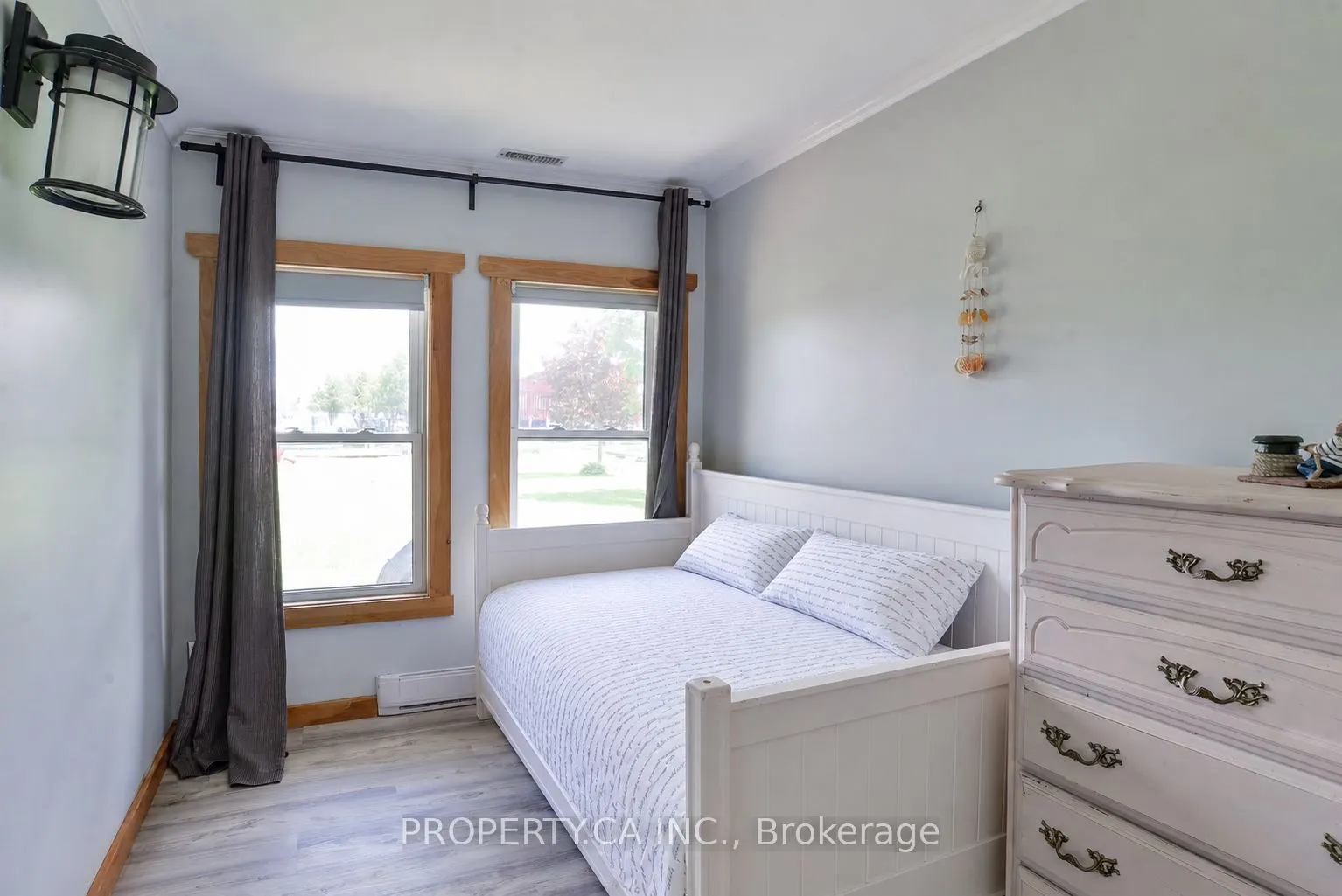 4099 Glen Cedar Drive