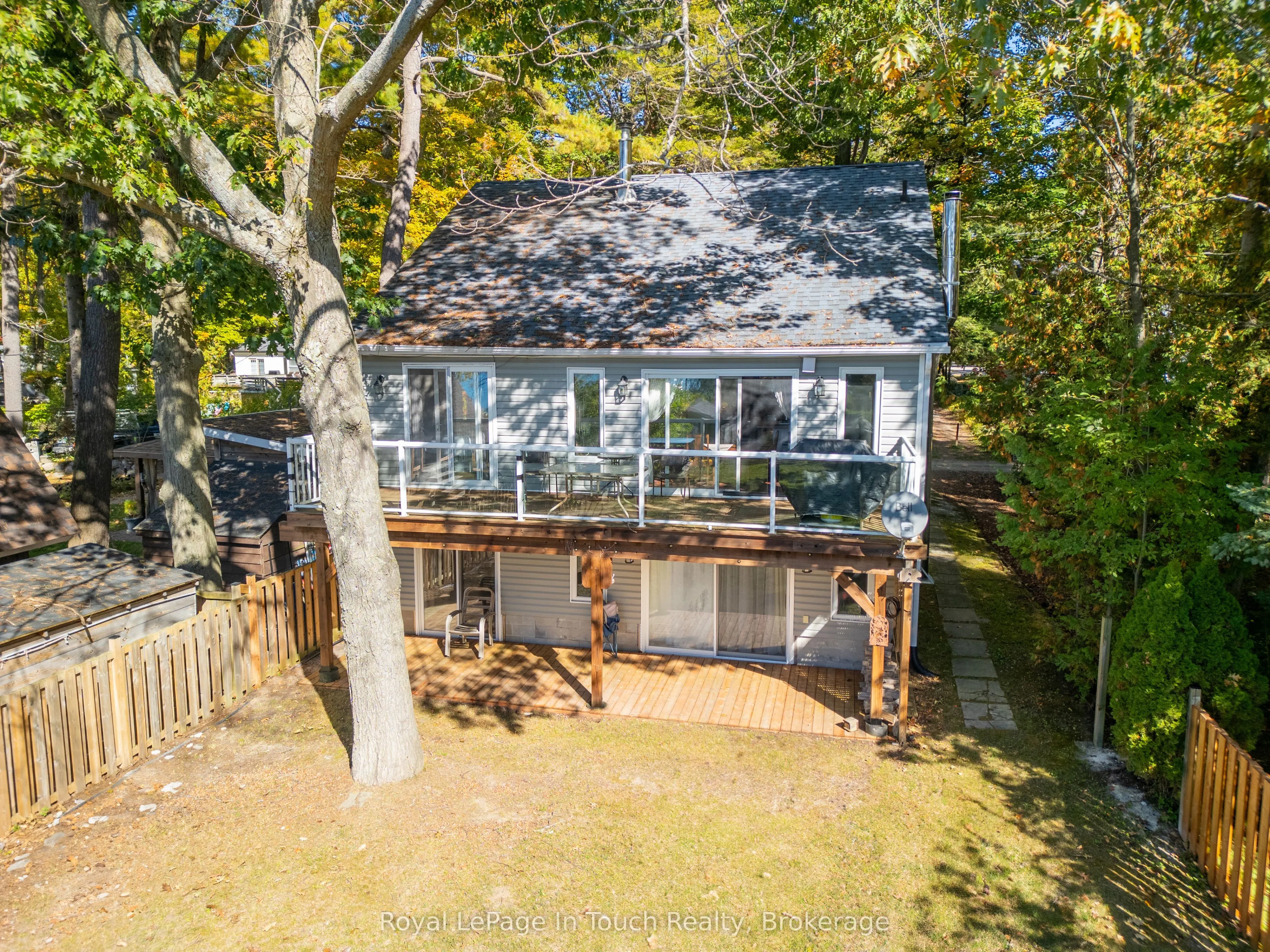 64 Wahnekewening Drive