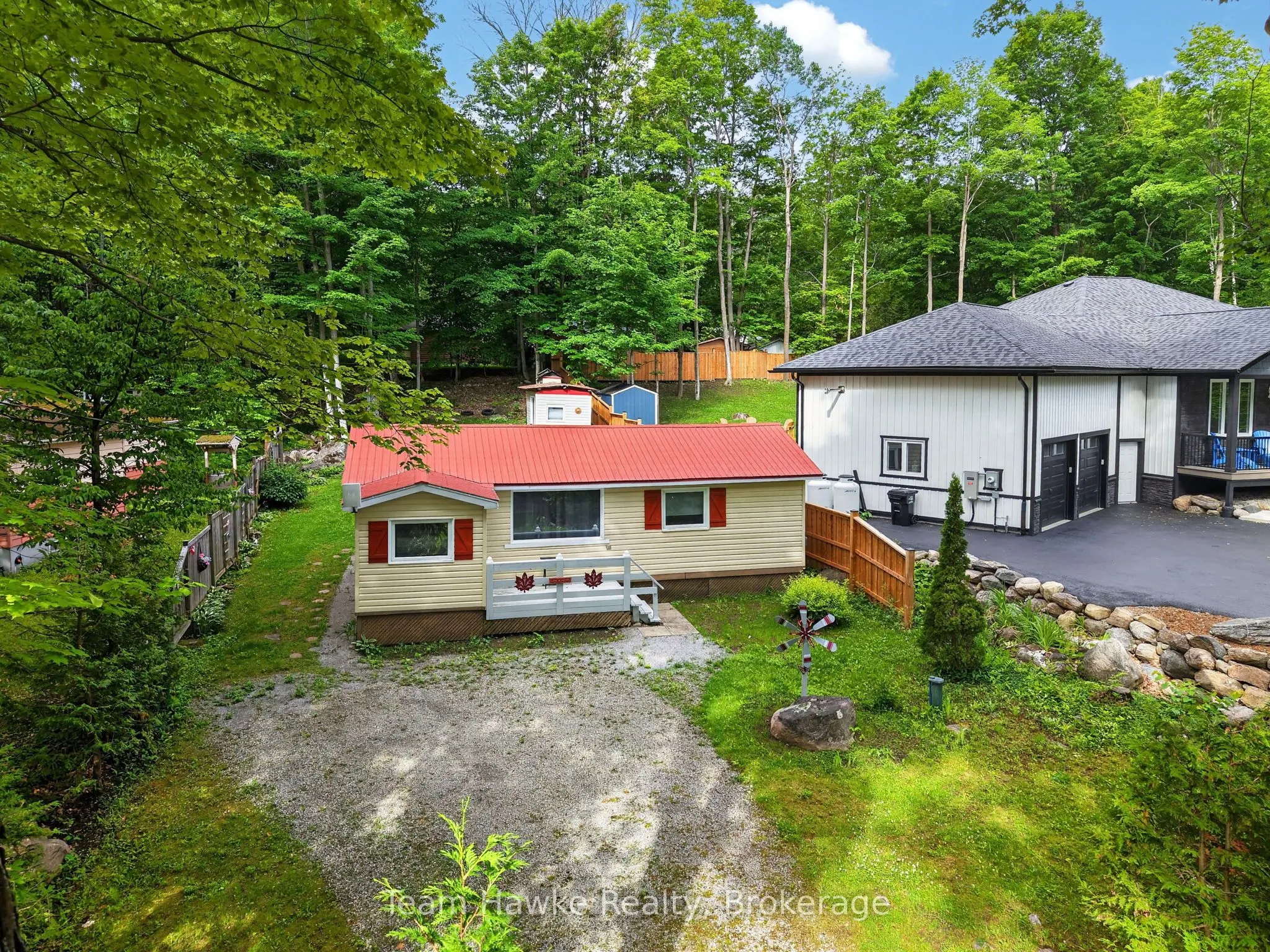48 Mcarthur Drive
