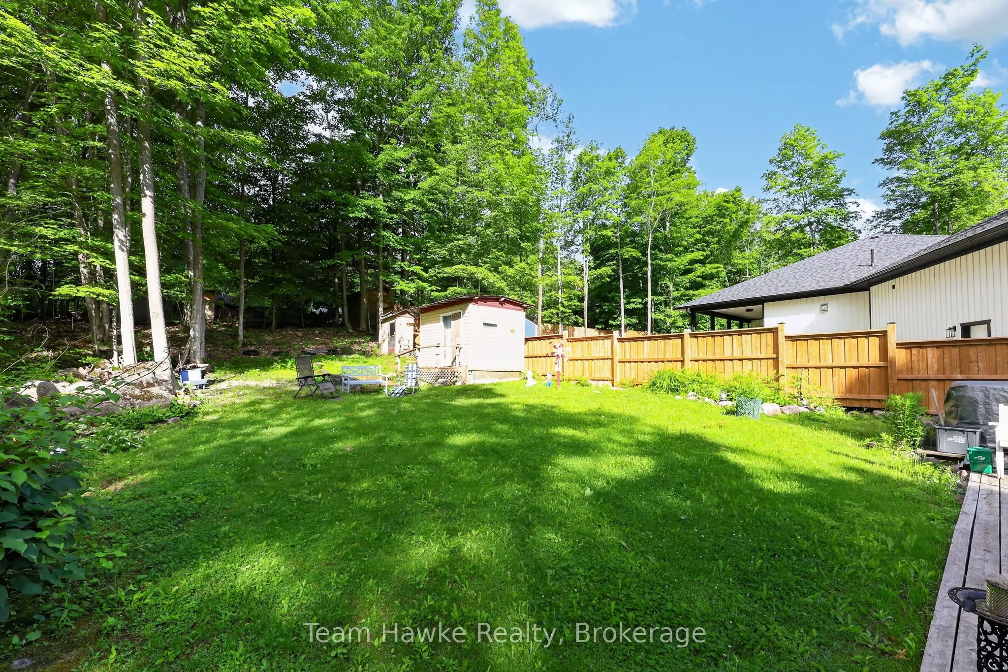 48 Mcarthur Drive