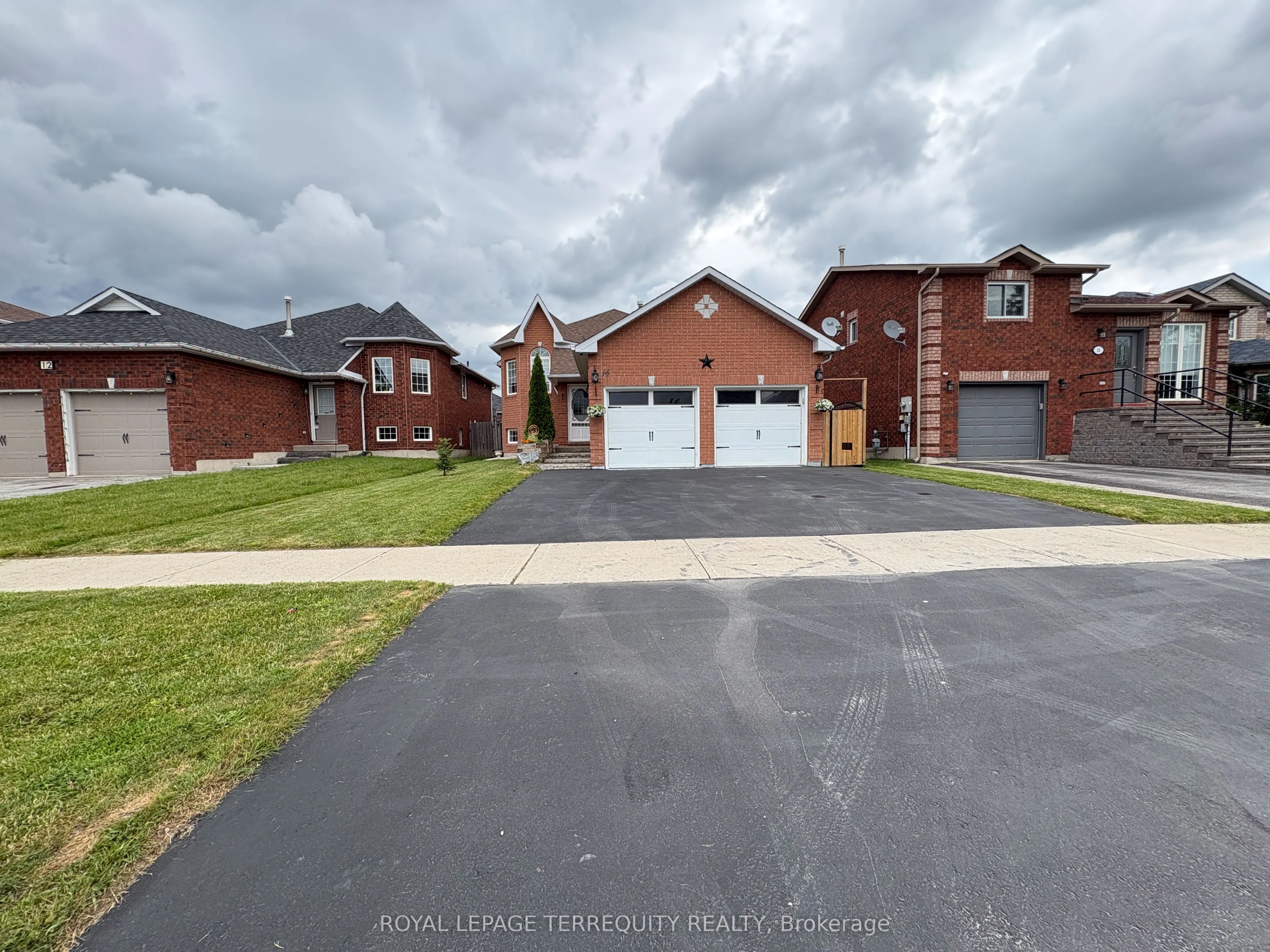 14 Hewitt Place