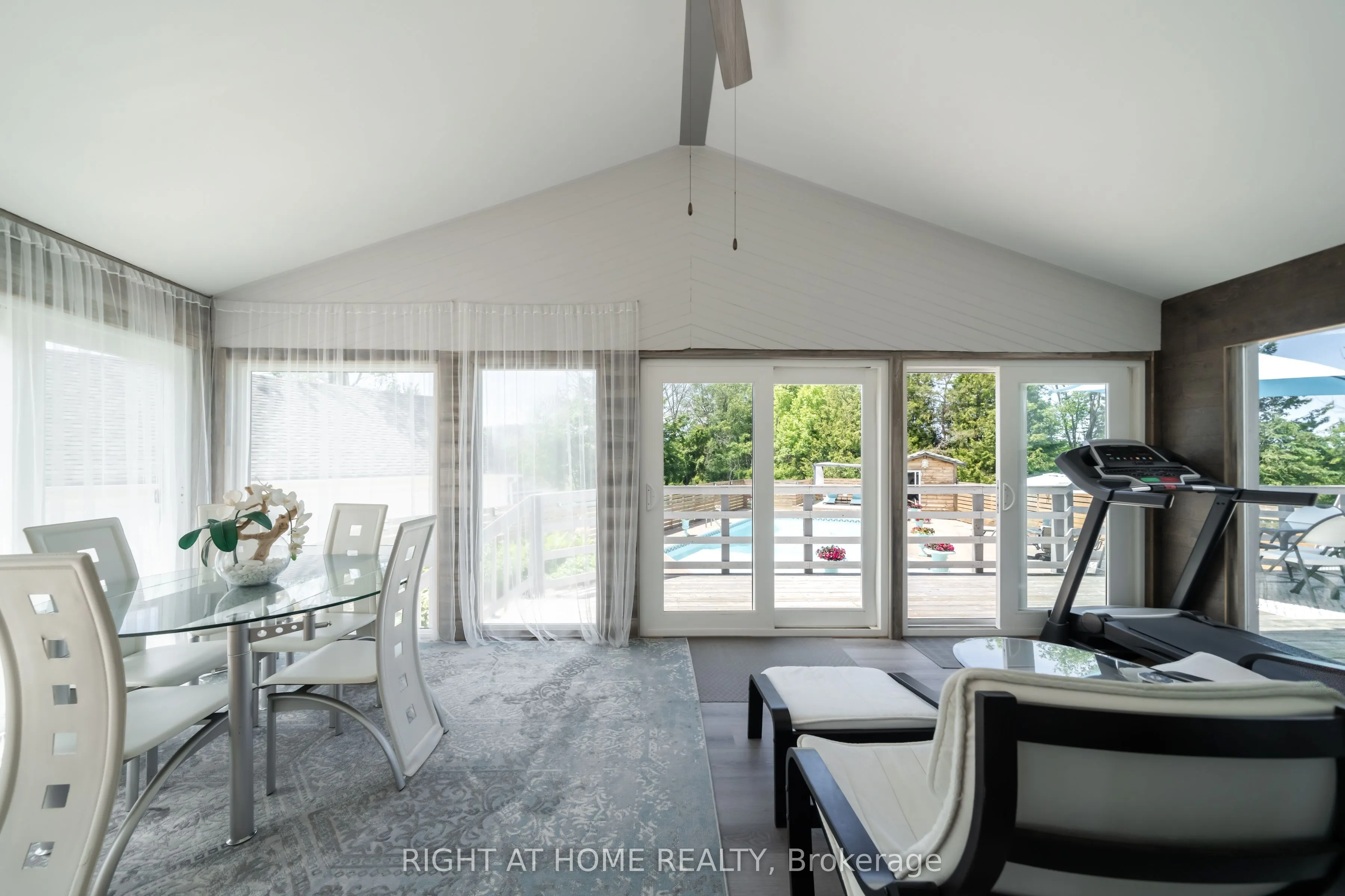 560 Concession Road 15 W