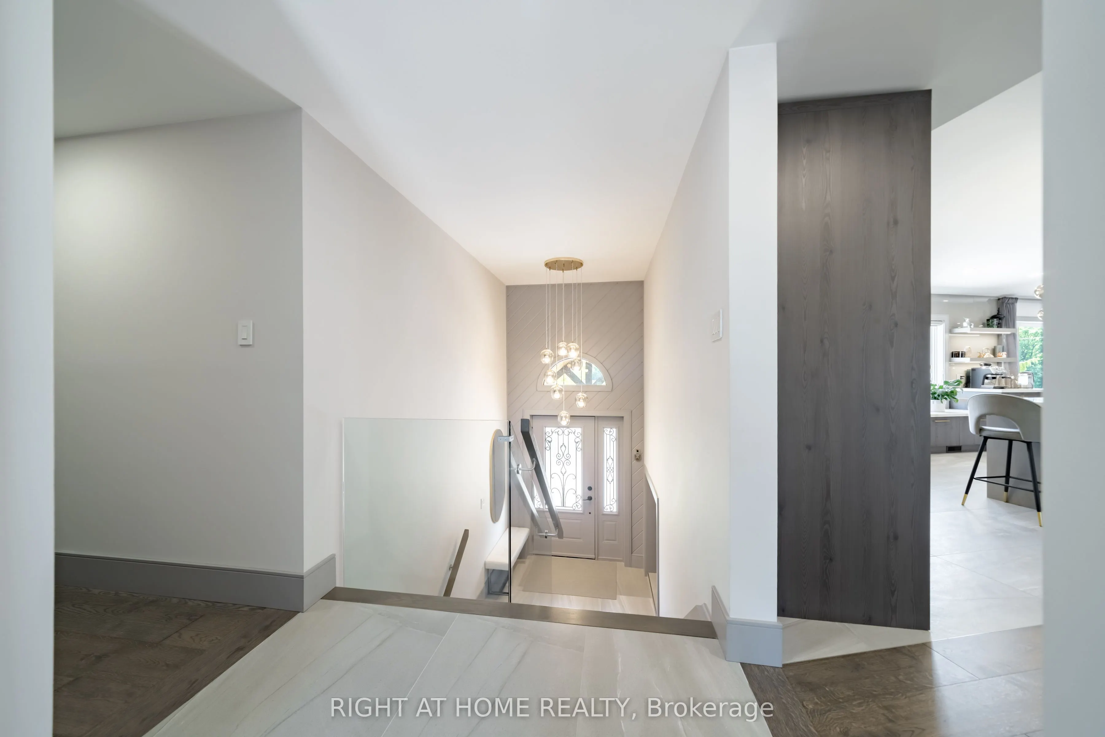 560 Concession Road 15 W