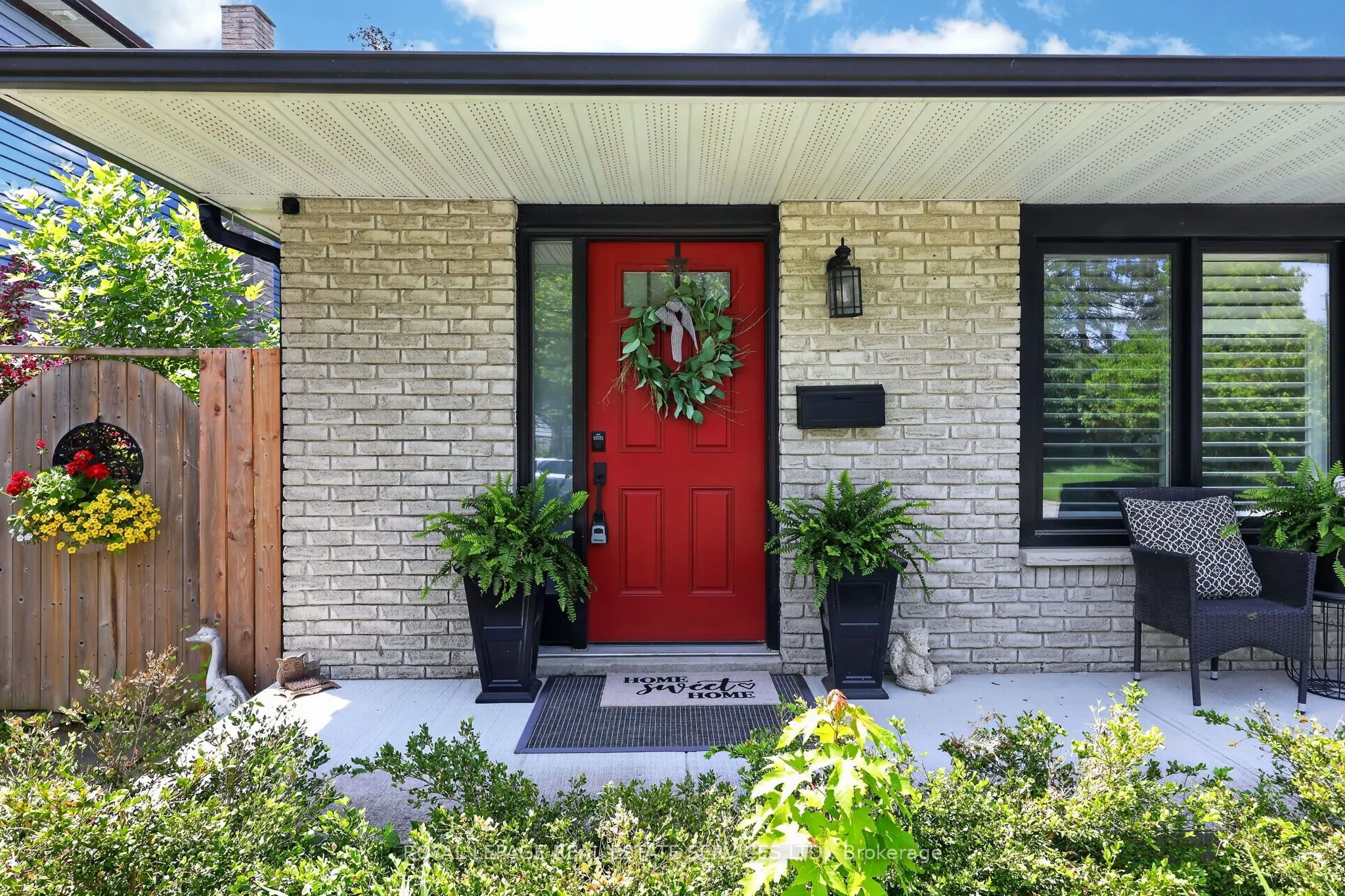 49 Belcourt Avenue