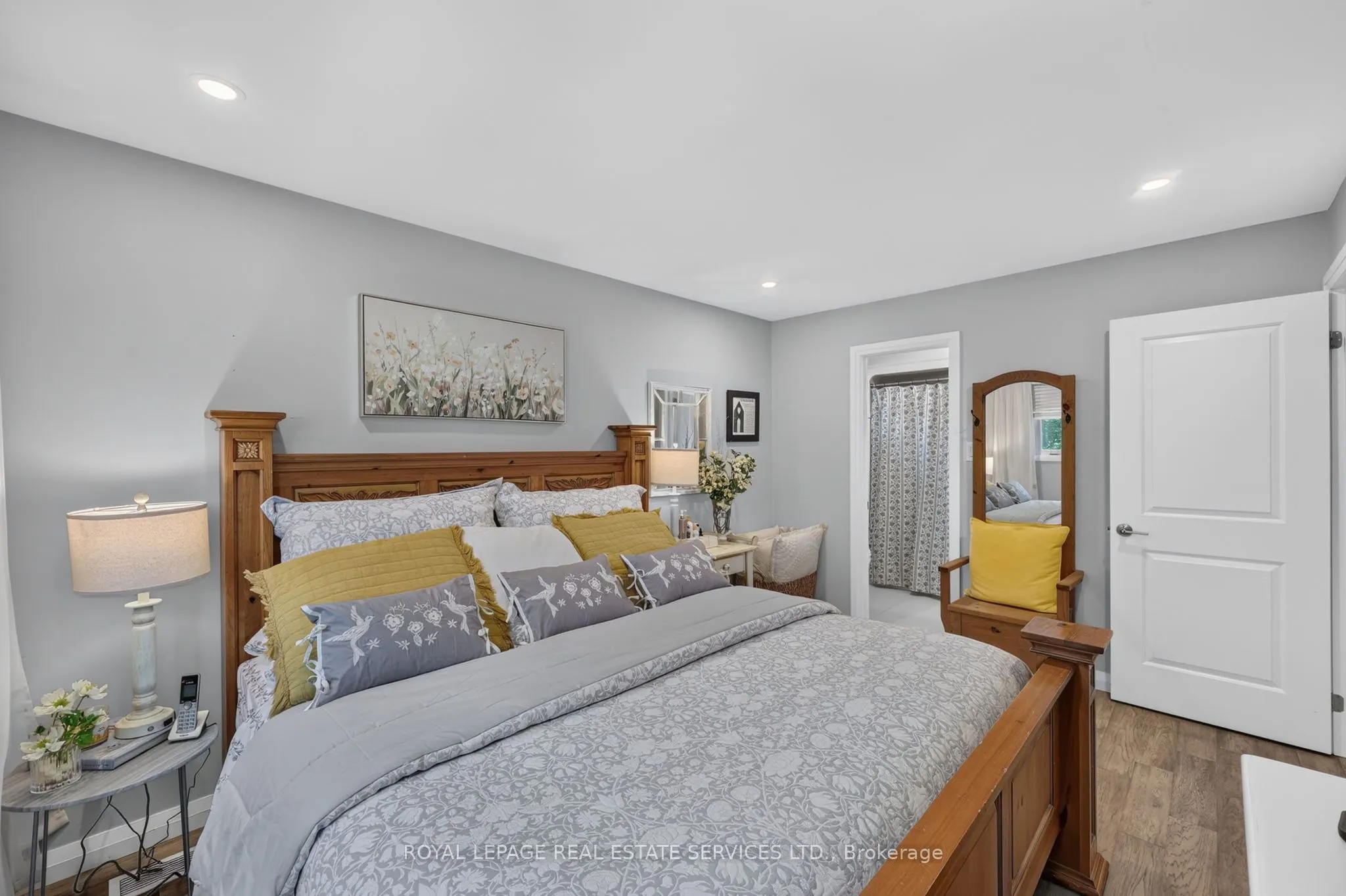 49 Belcourt Avenue