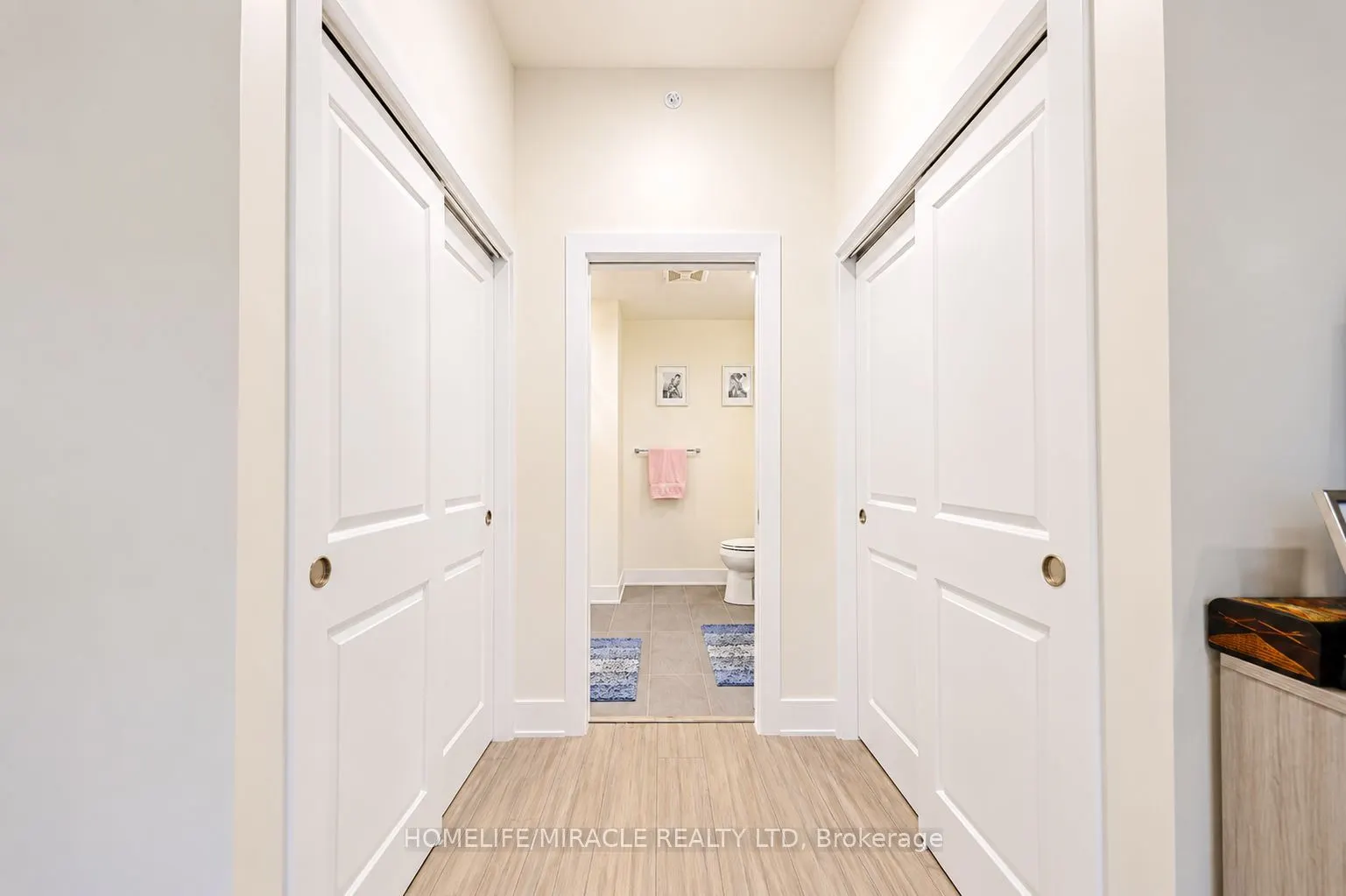 121 Mary Street #322