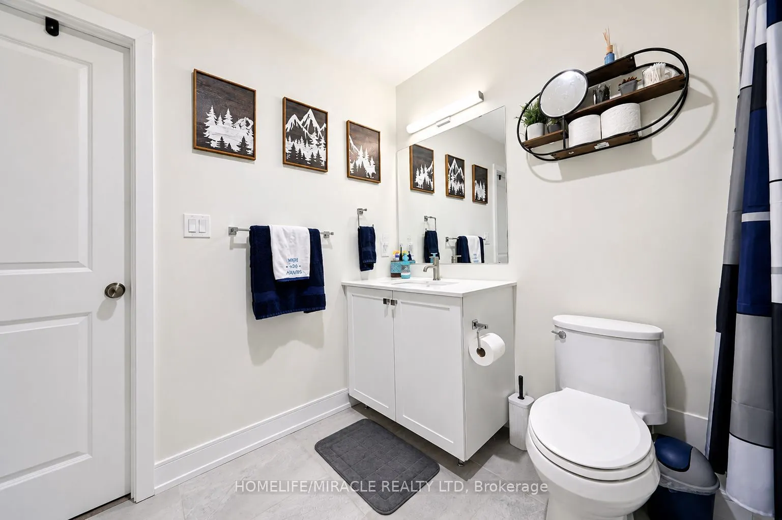 121 Mary Street #322