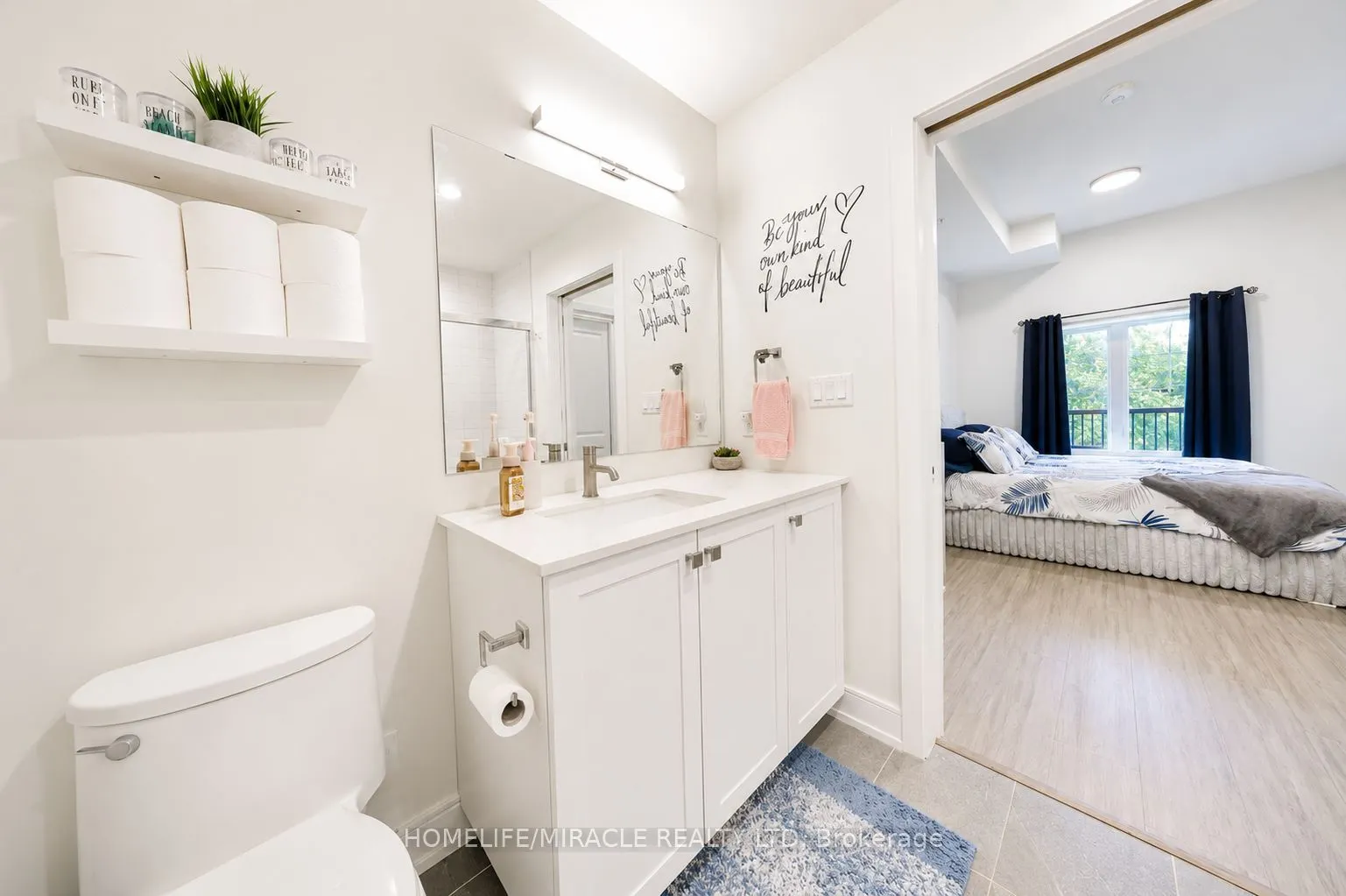 121 Mary Street #322