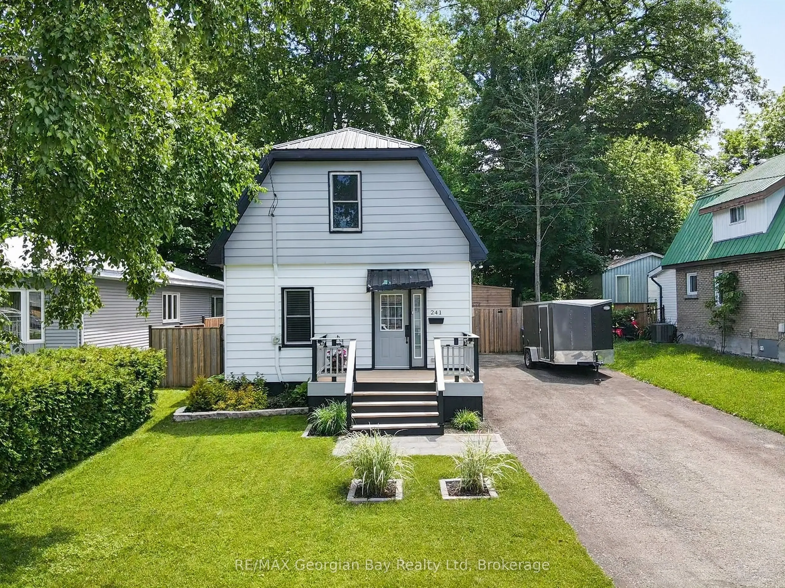 241 Donalda Street