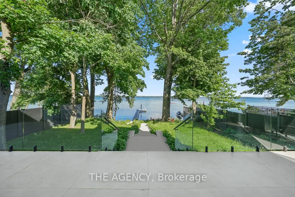 2707 Lakeside Drive