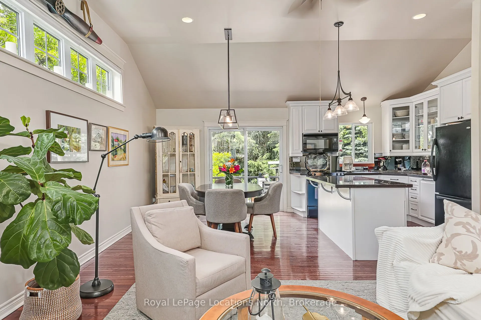 8366 Poplar Side Road