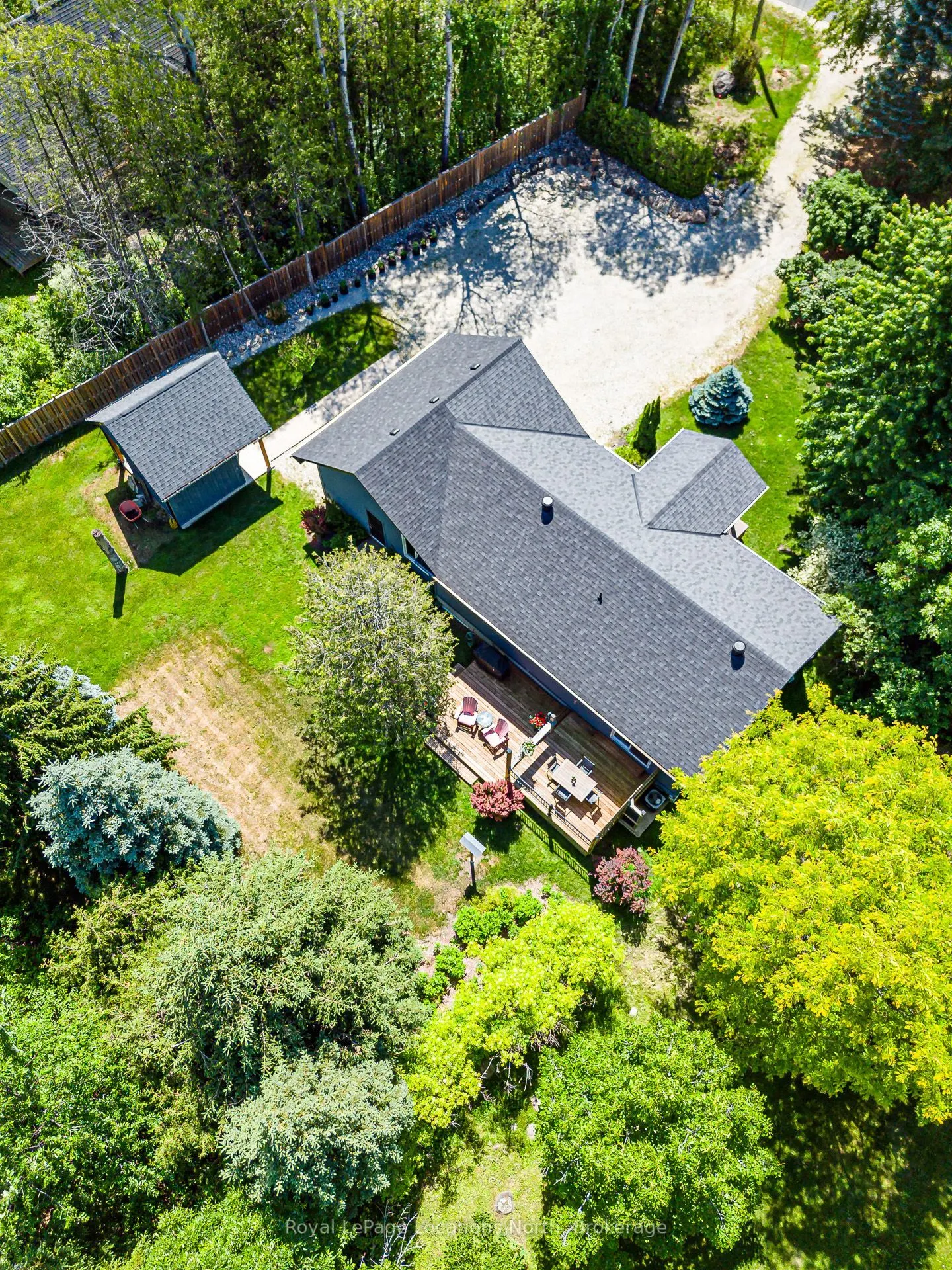8366 Poplar Side Road
