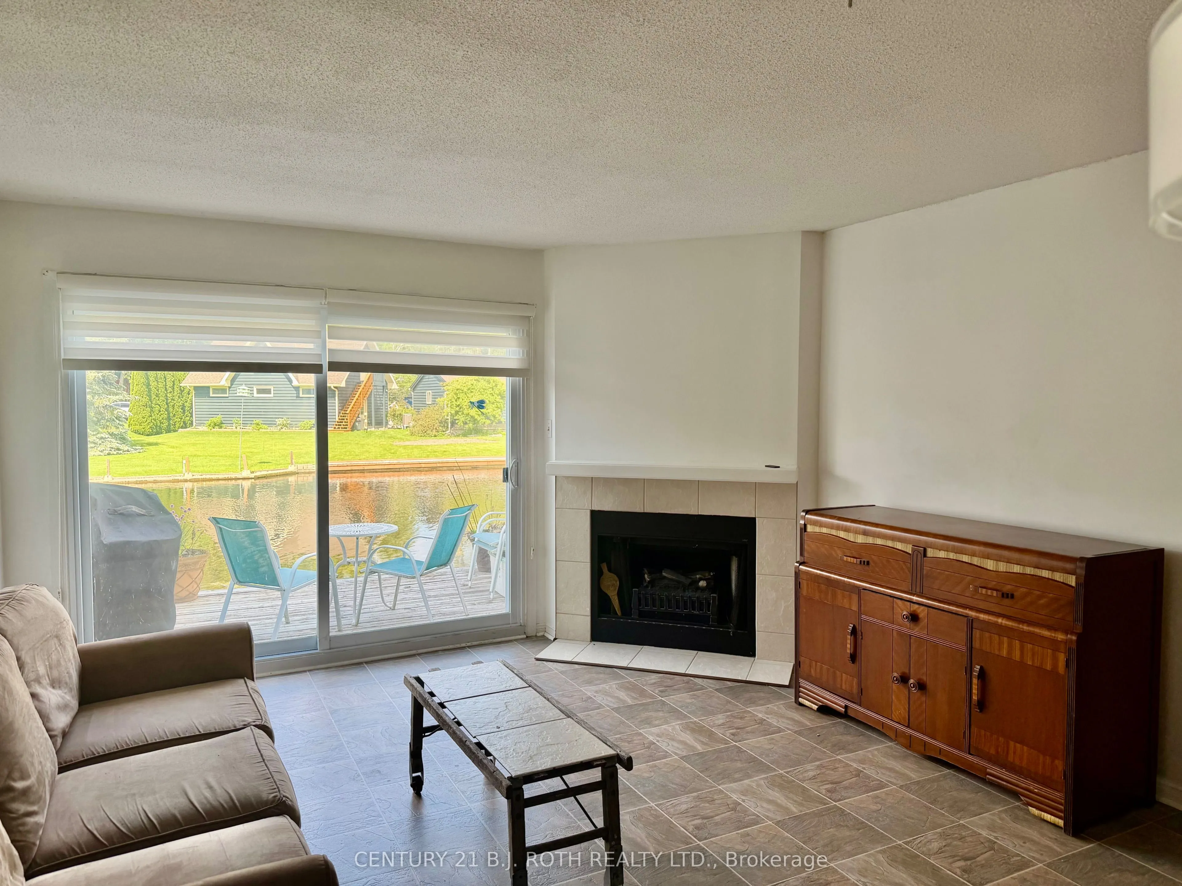 2 Laguna Parkway #2