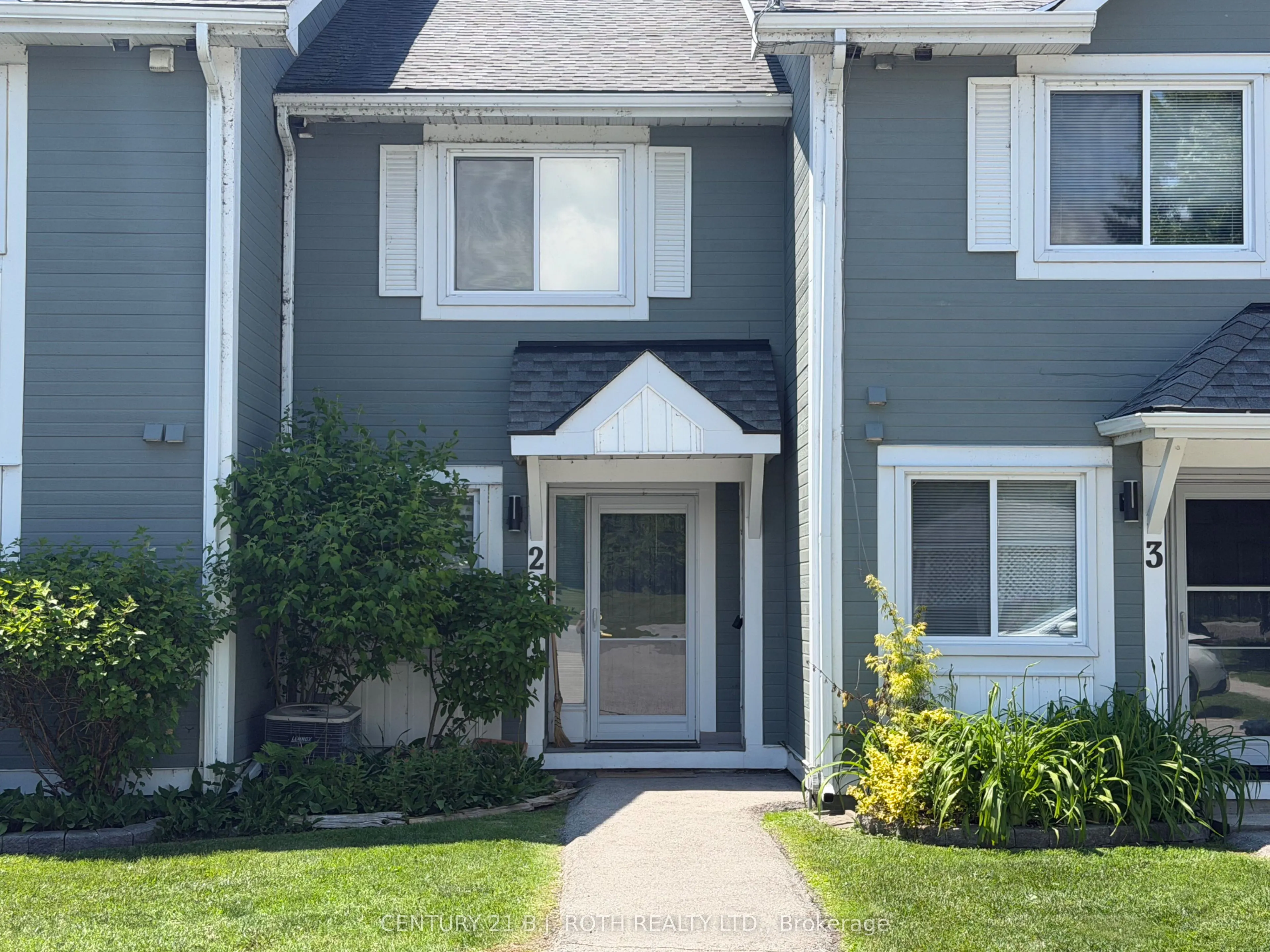 2 Laguna Parkway #2