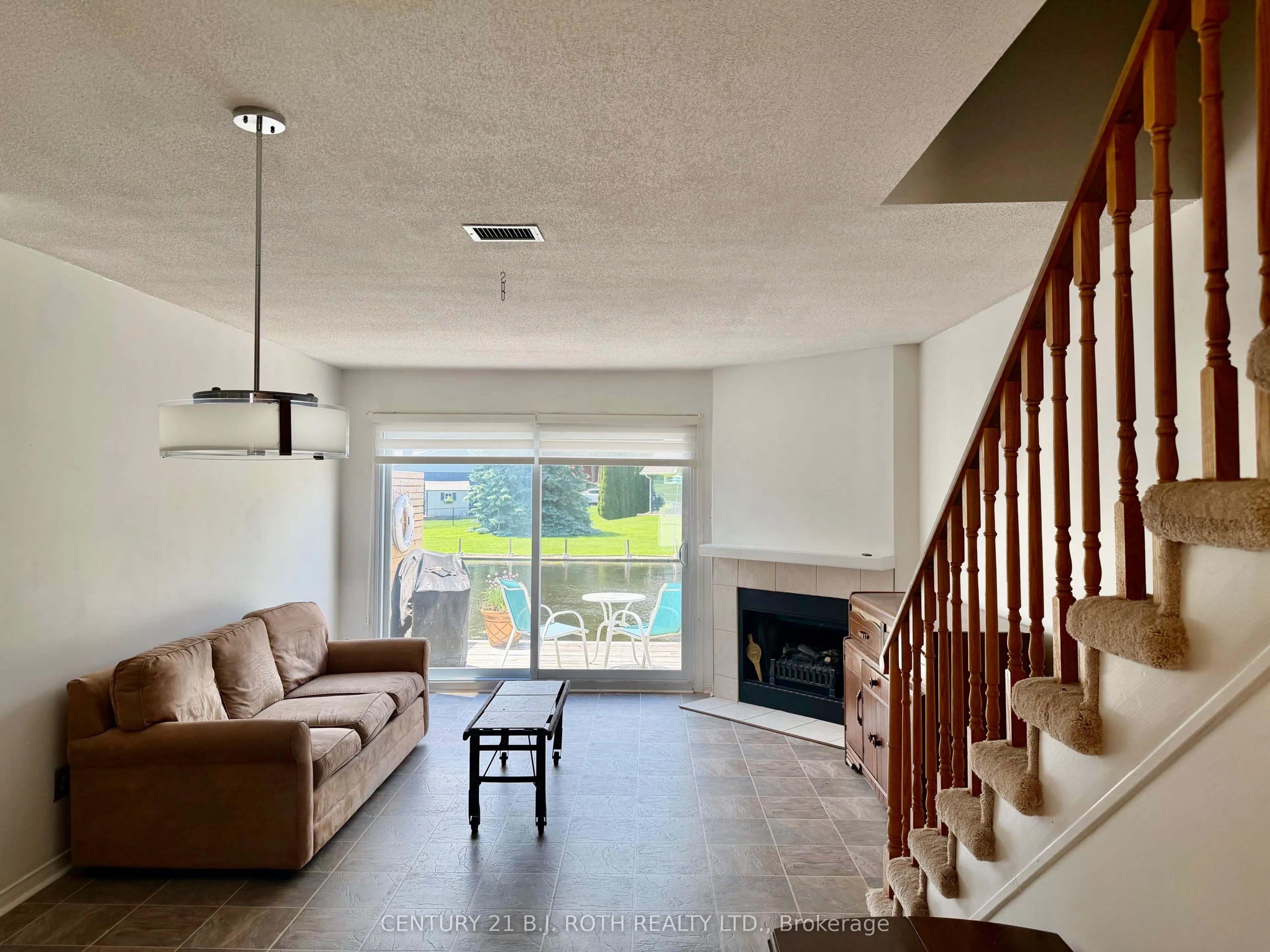 2 Laguna Parkway #2