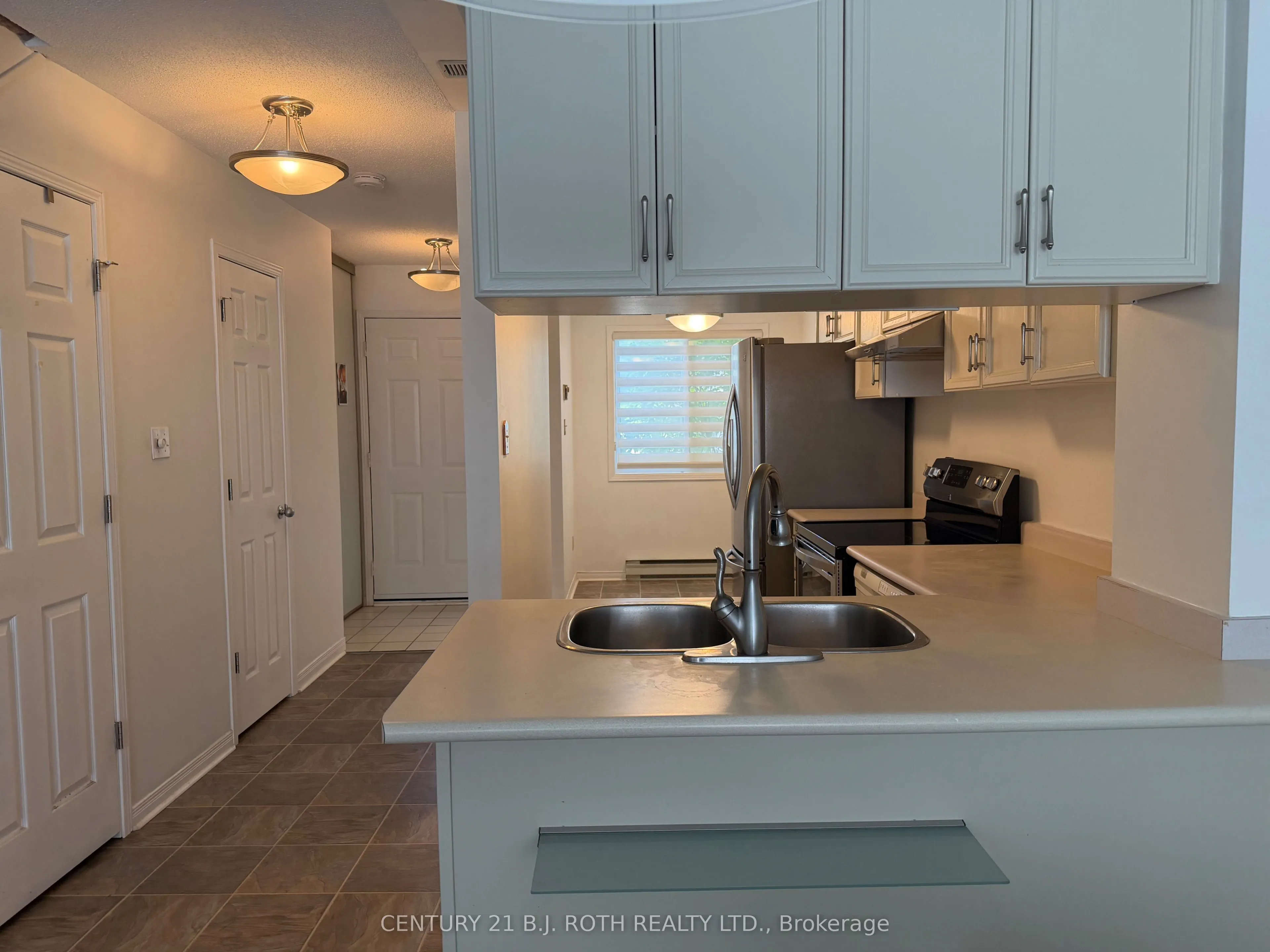 2 Laguna Parkway #2