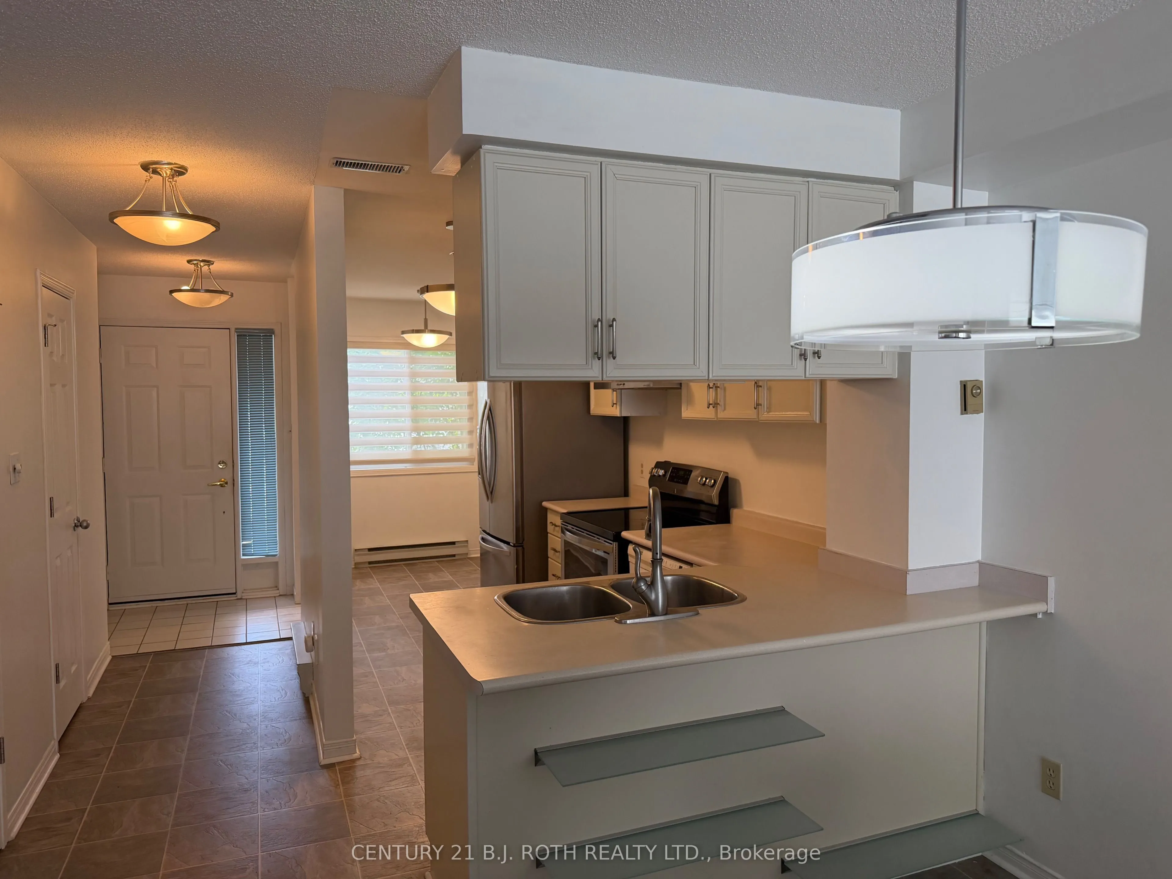 2 Laguna Parkway #2