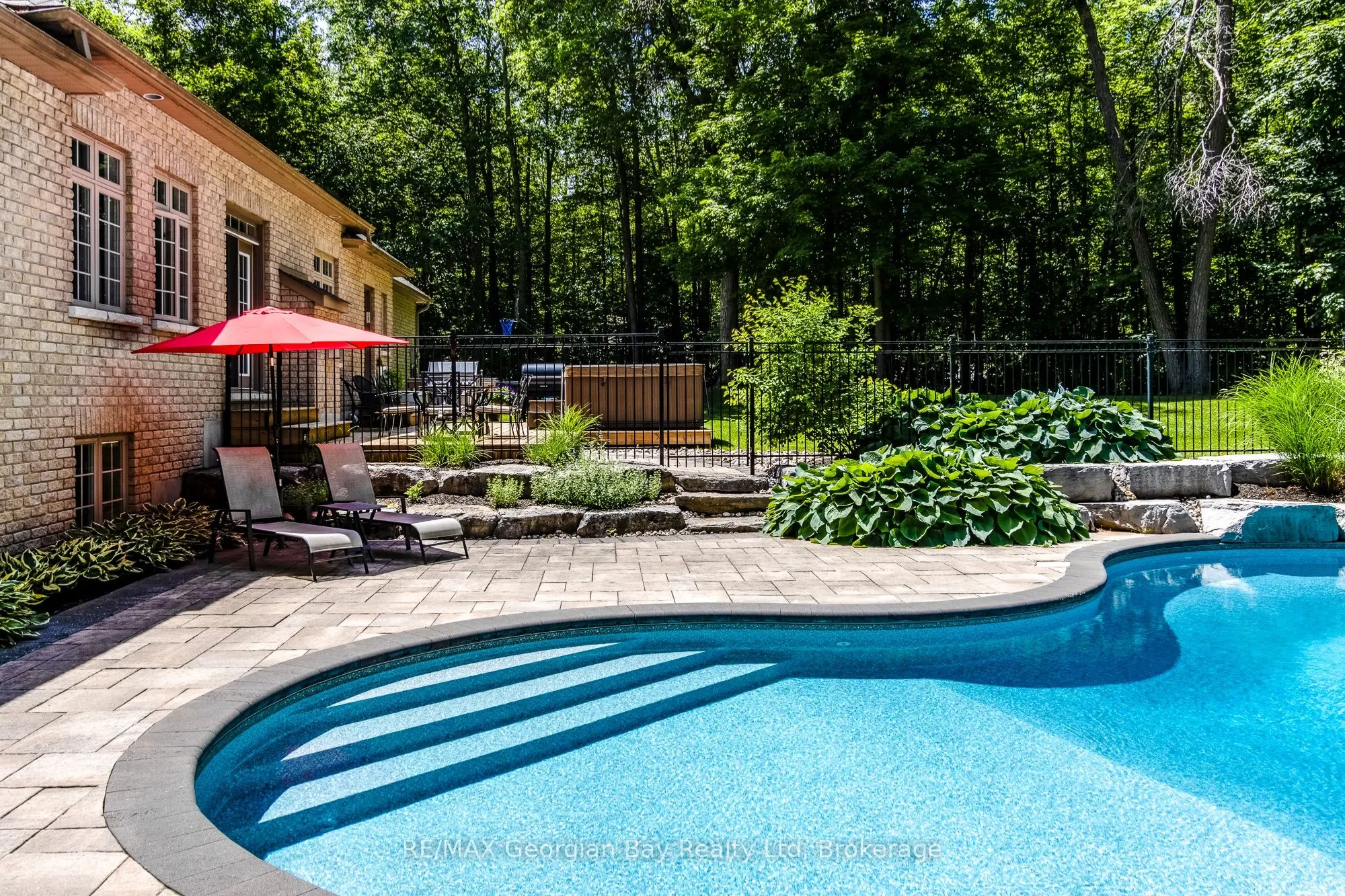 1620 Golf Link Road