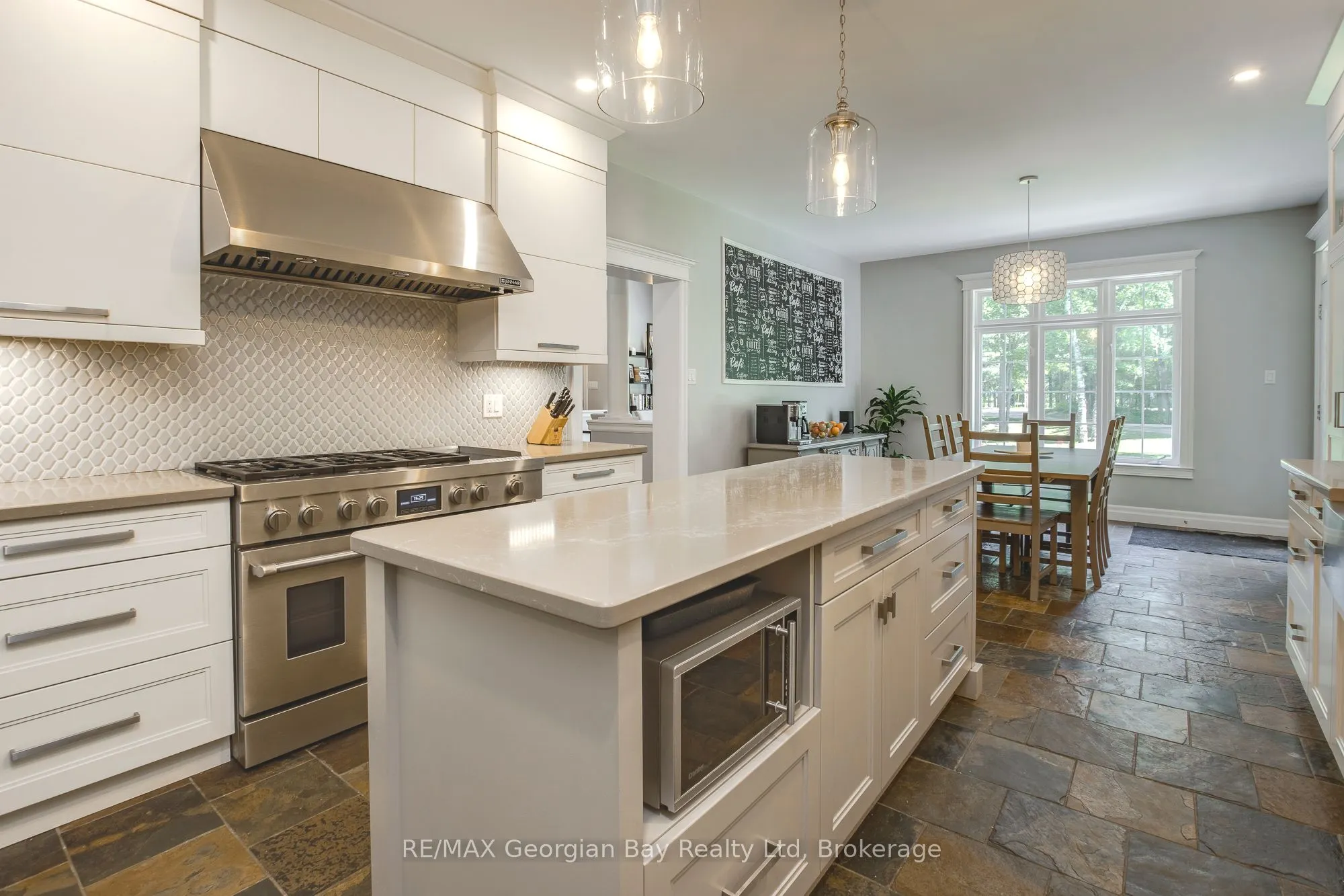 1620 Golf Link Road