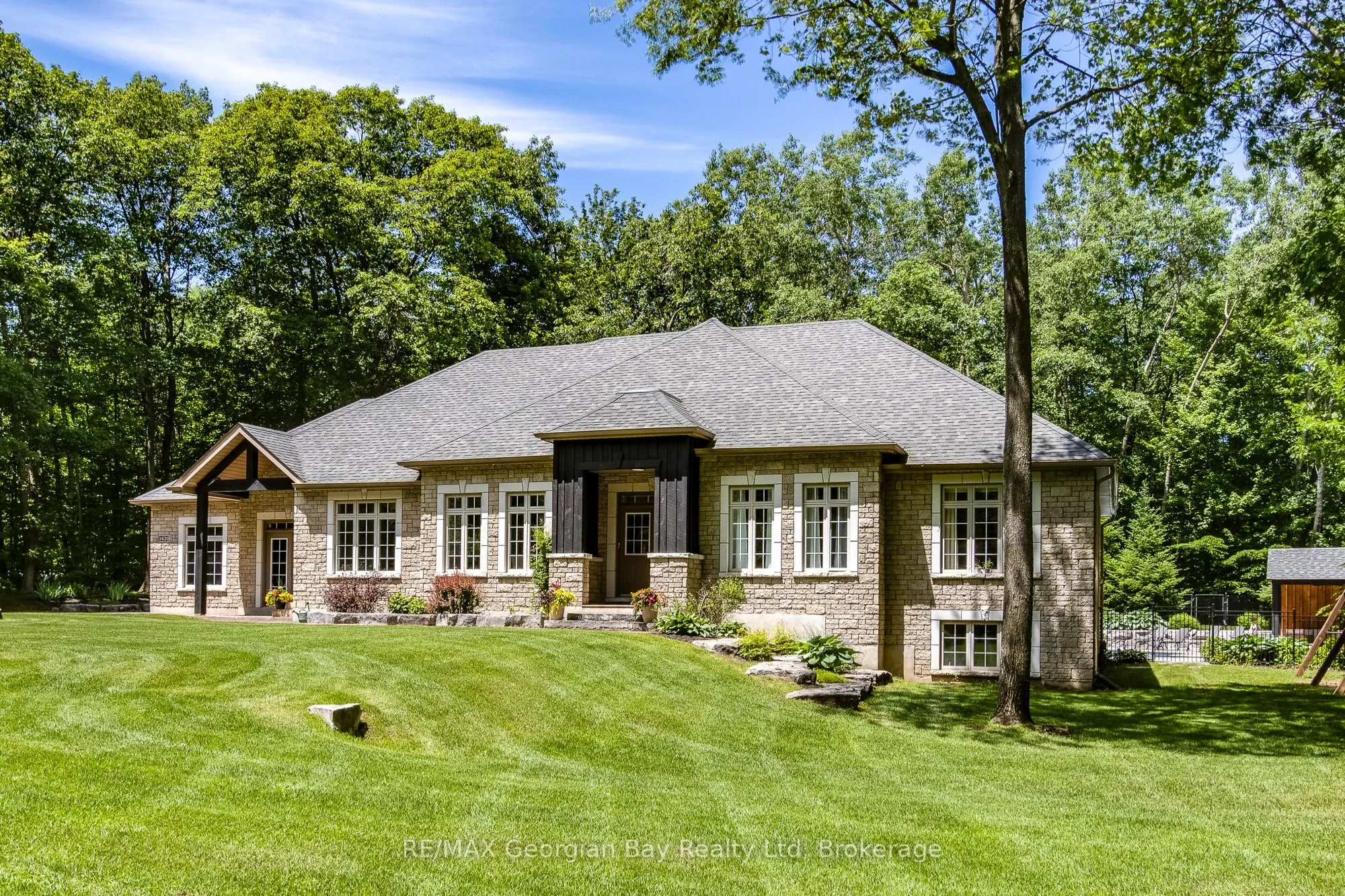 1620 Golf Link Road