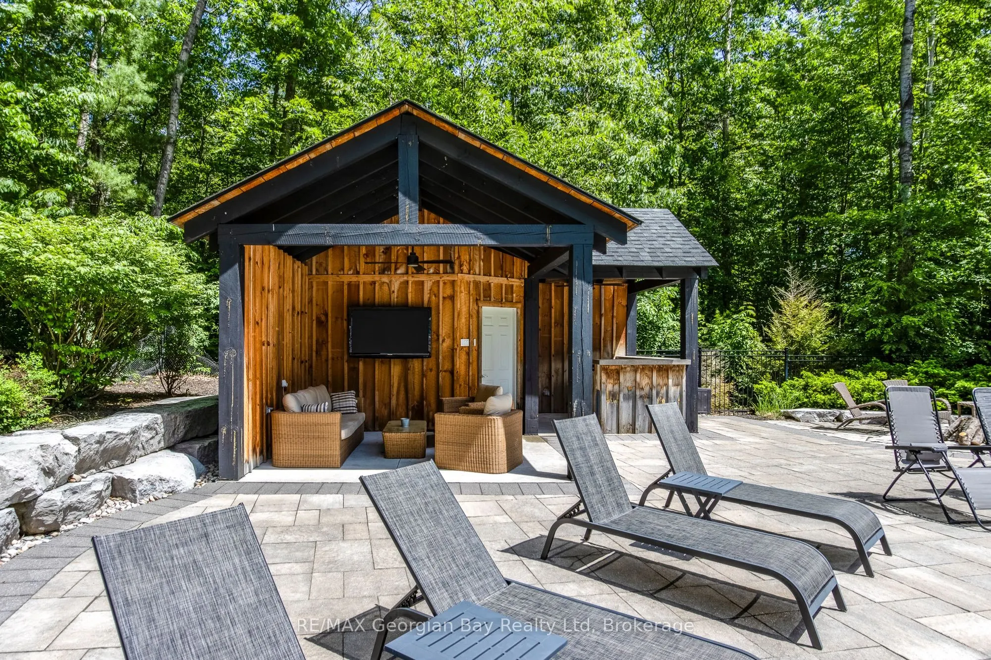 1620 Golf Link Road