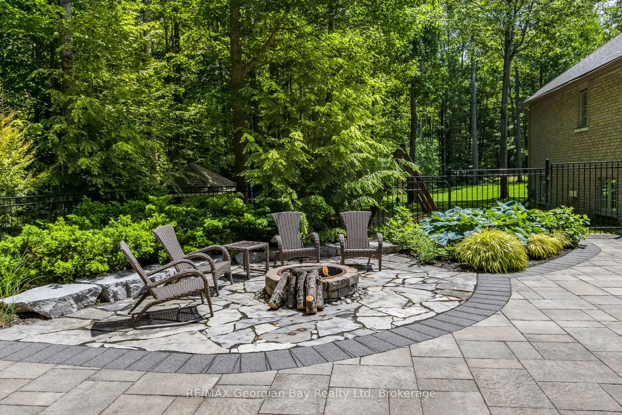 1620 Golf Link Road