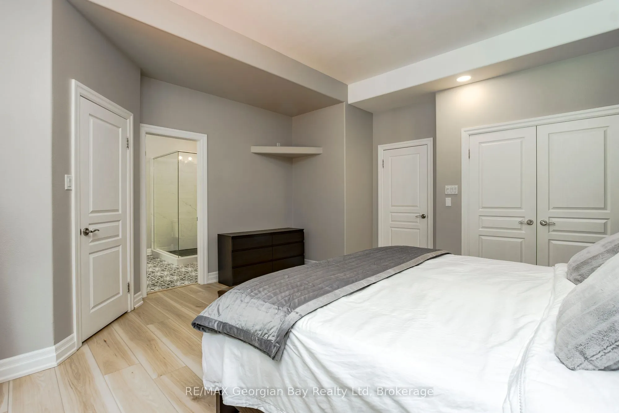 1620 Golf Link Road