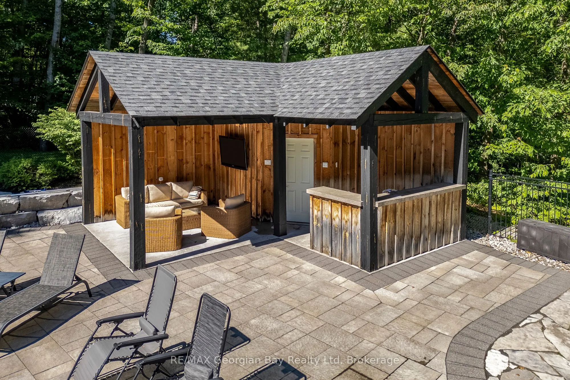 1620 Golf Link Road