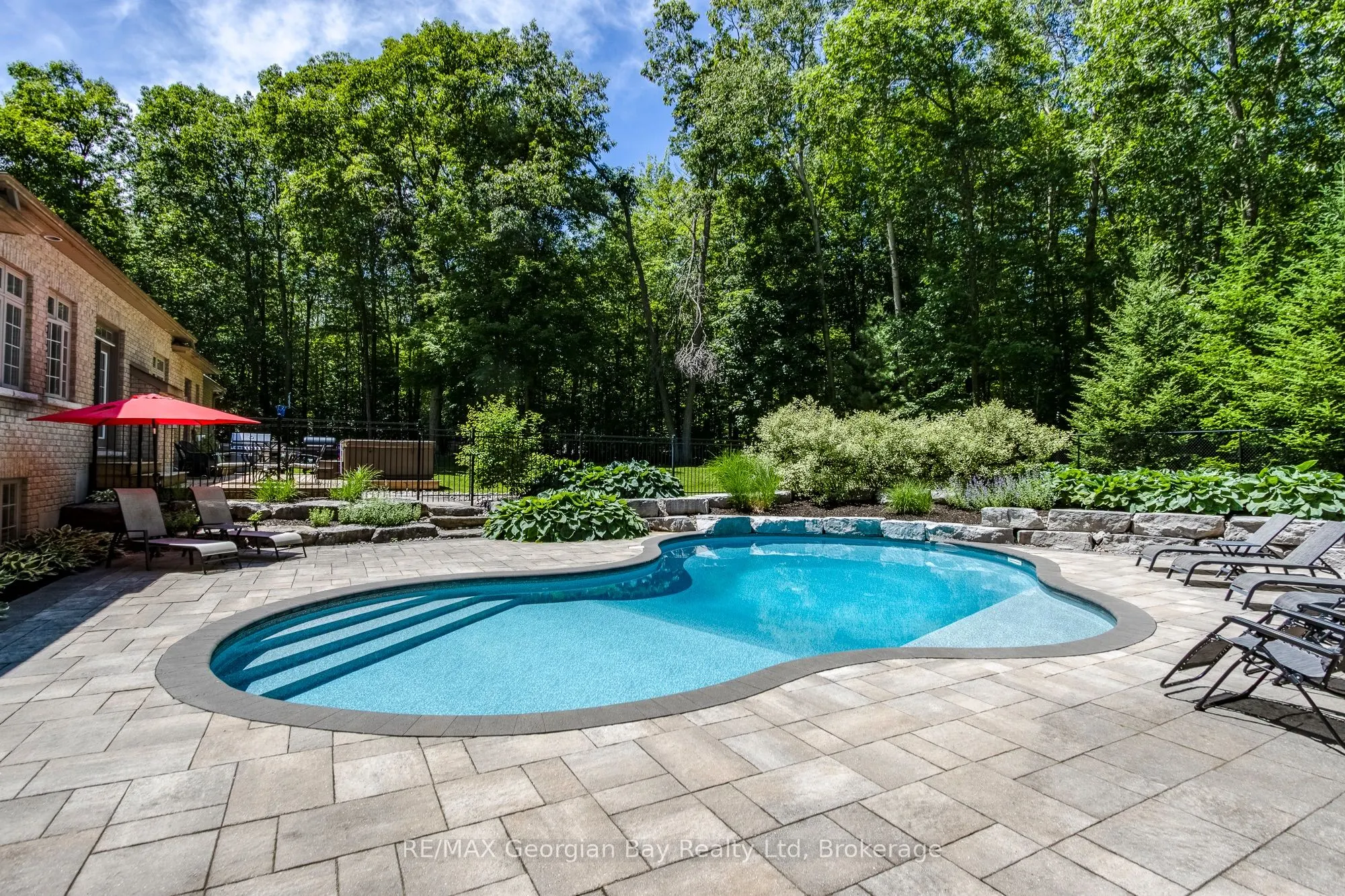 1620 Golf Link Road