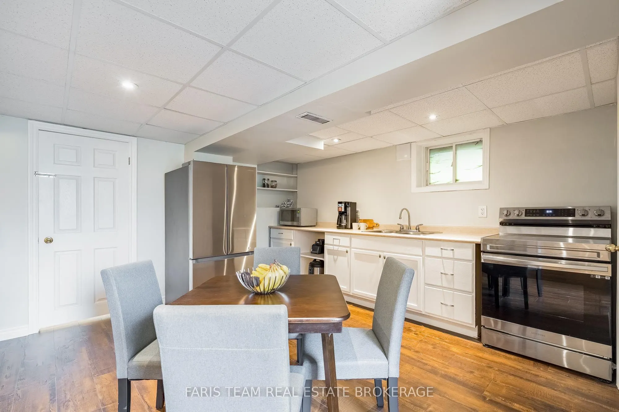 10 Karen Crescent