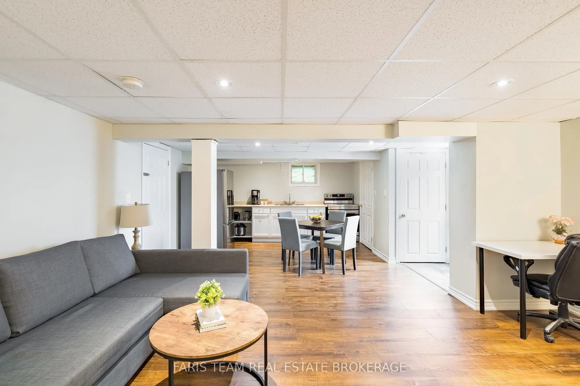 10 Karen Crescent