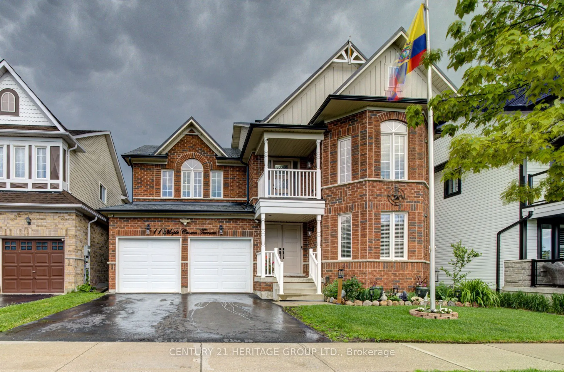 11 Maple Crown Terrace S