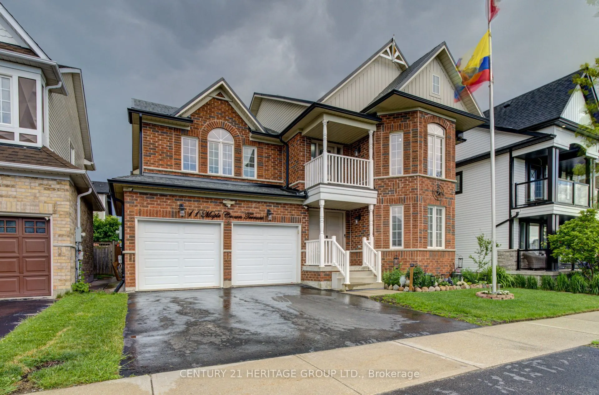 11 Maple Crown Terrace S