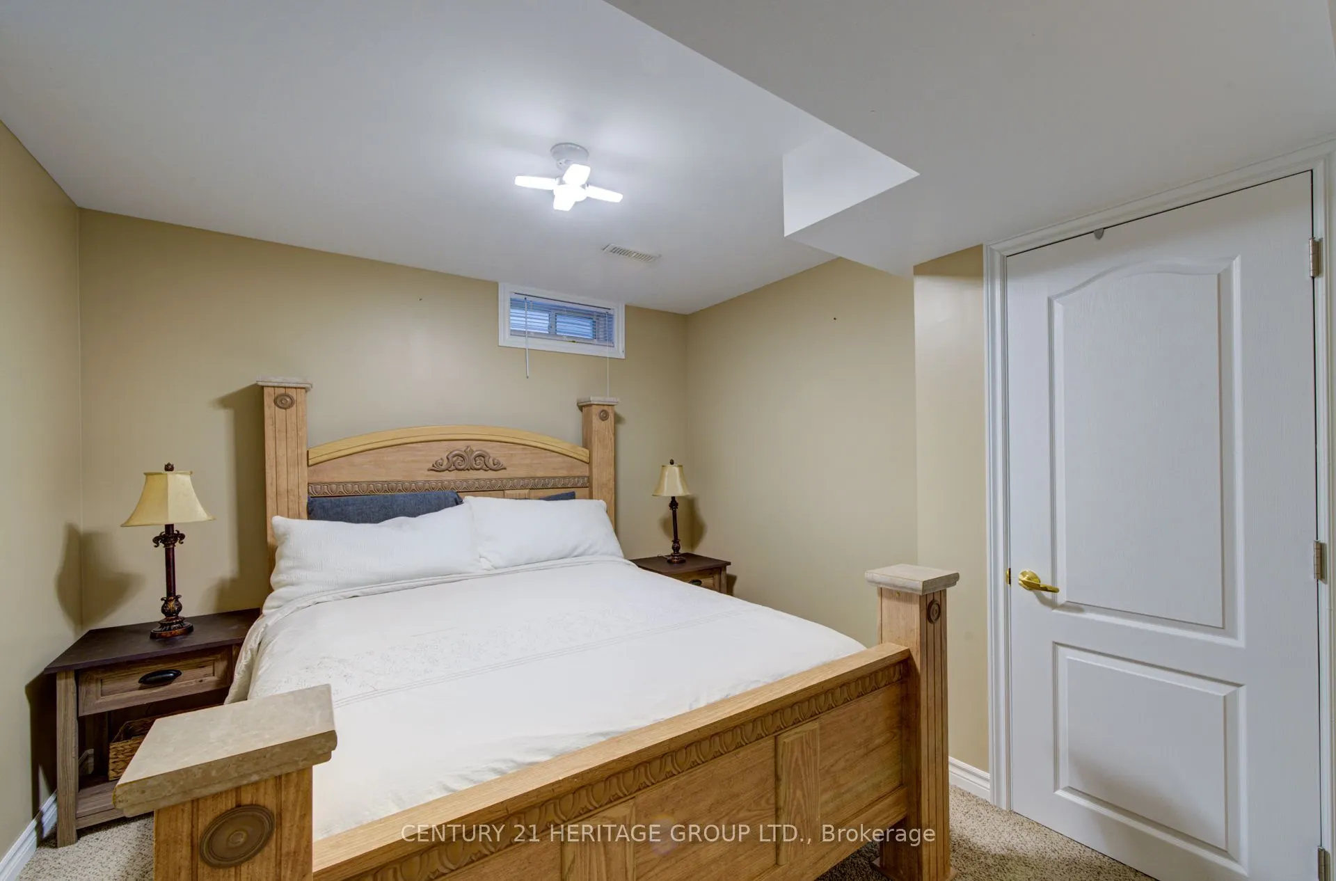 11 Maple Crown Terrace S