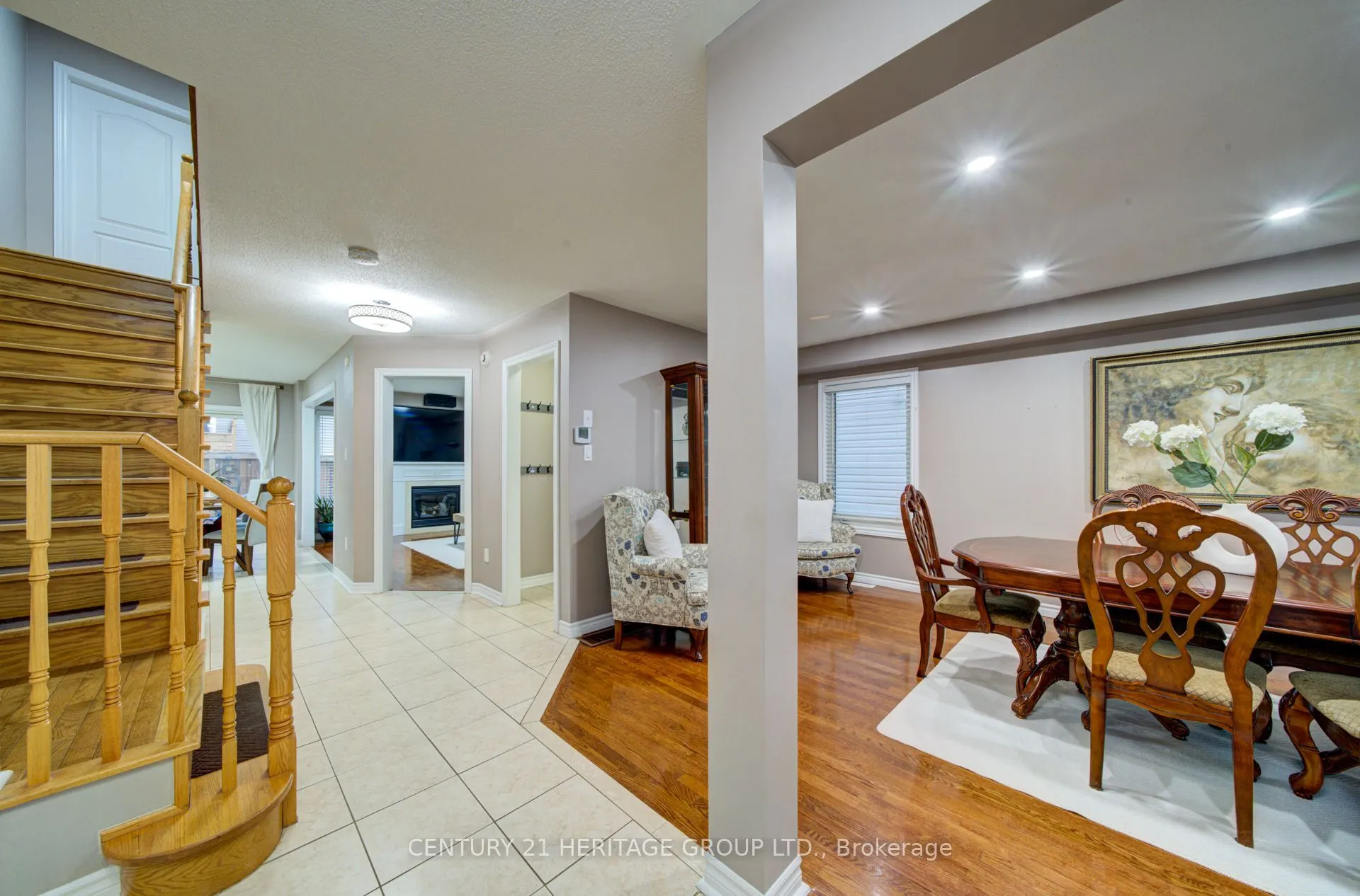 11 Maple Crown Terrace S