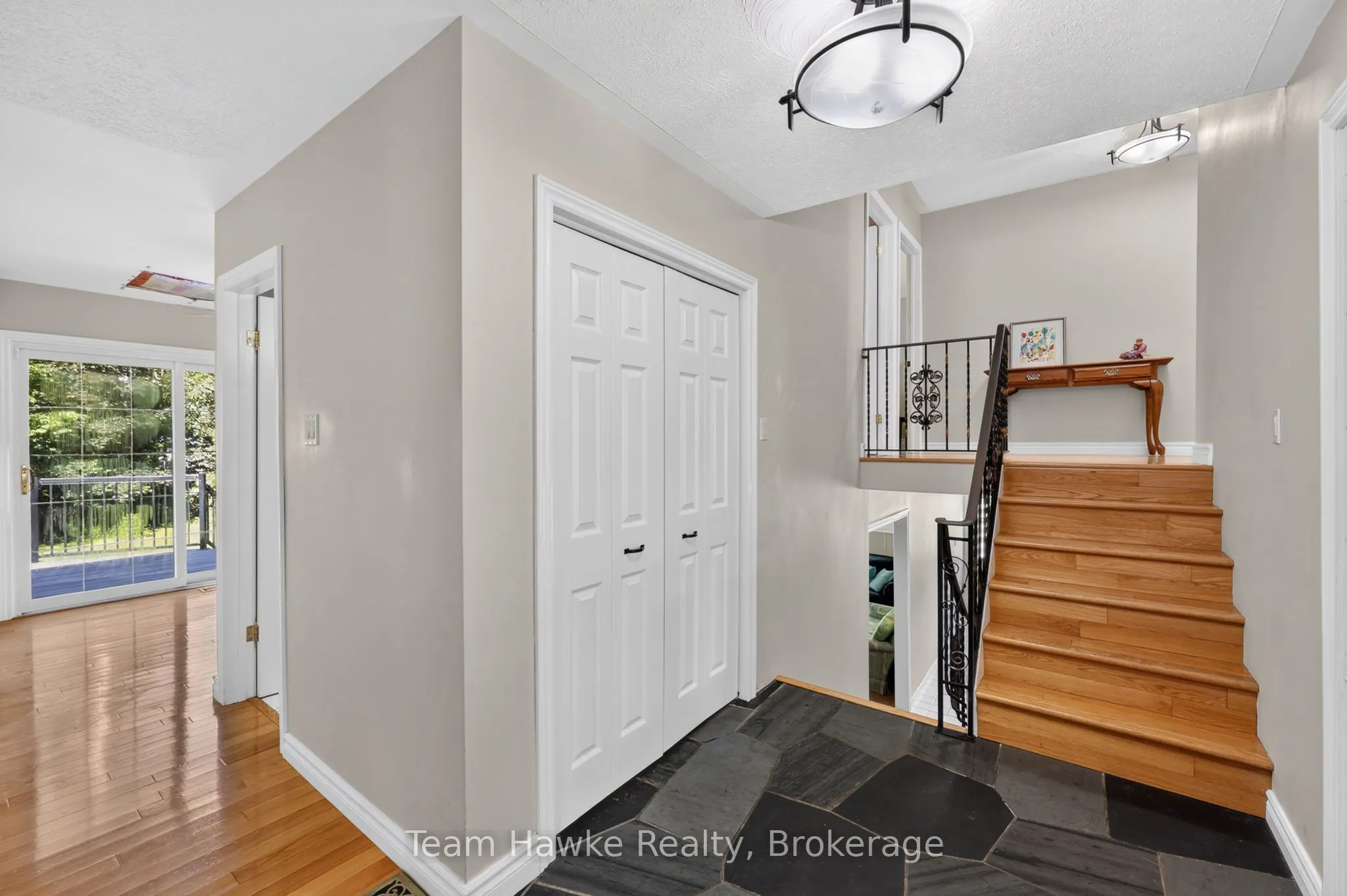 321 Glenbrook Drive