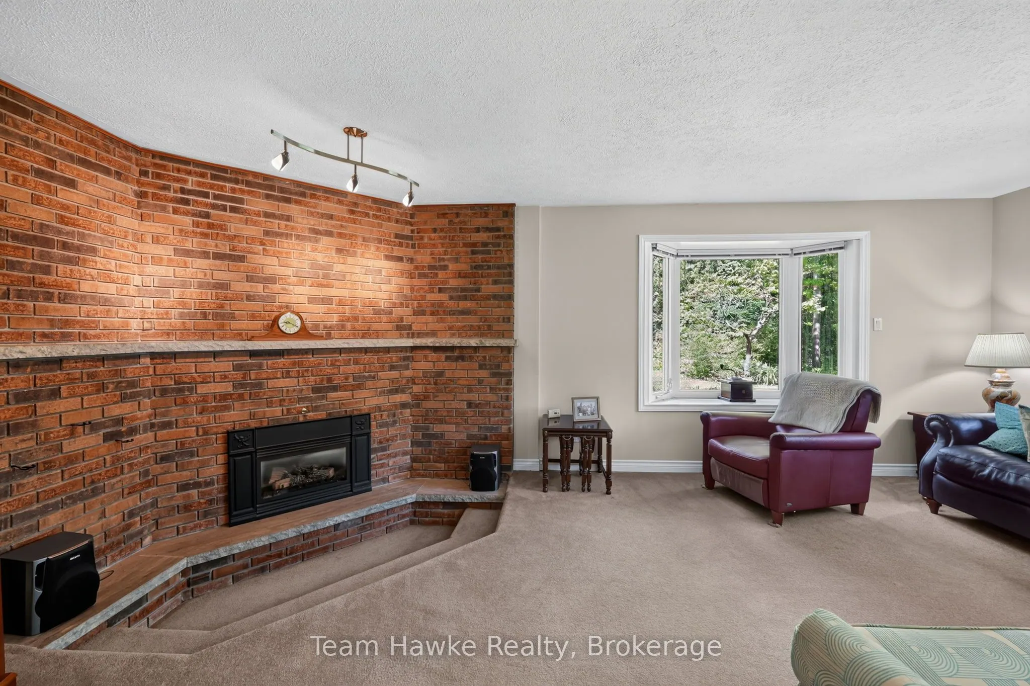 321 Glenbrook Drive