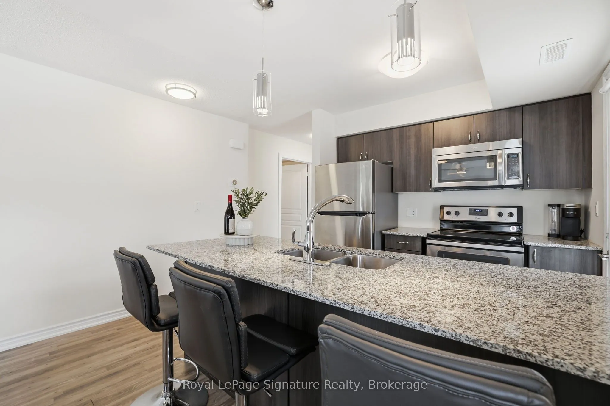 4 Anchorage Crescent #101