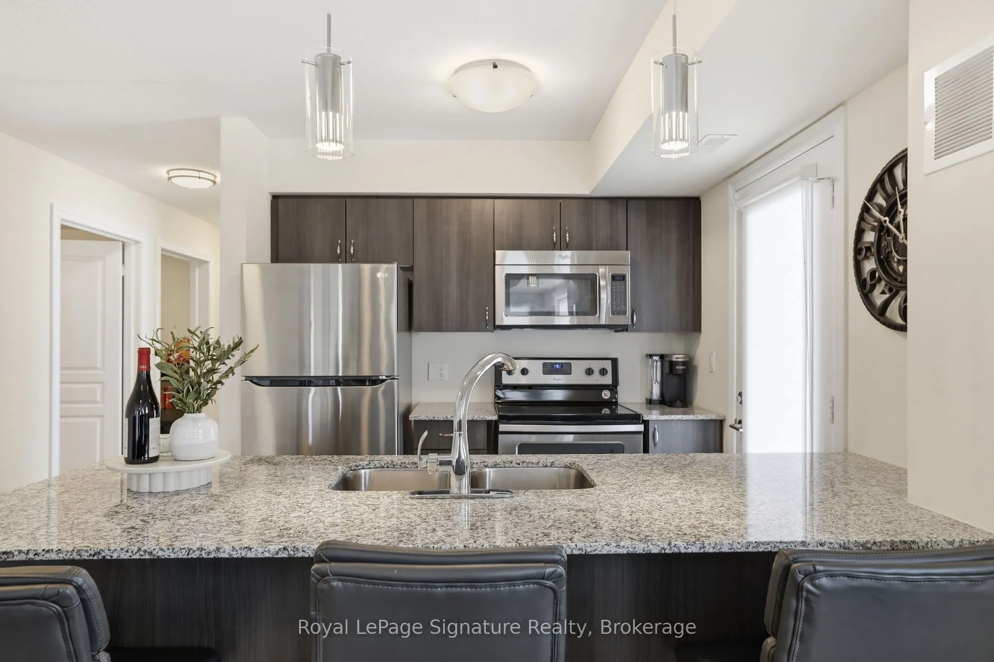 4 Anchorage Crescent #101