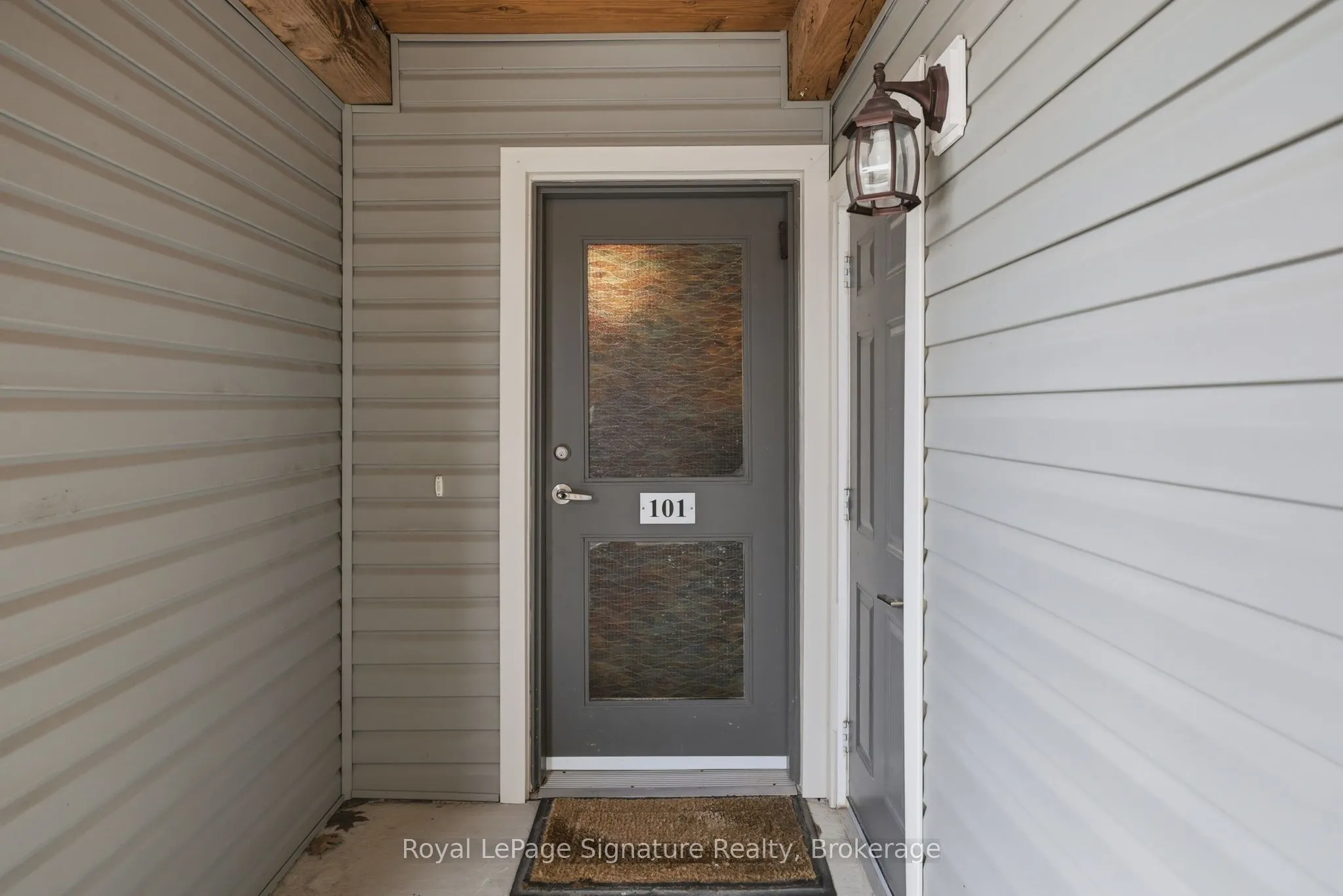 4 Anchorage Crescent #101