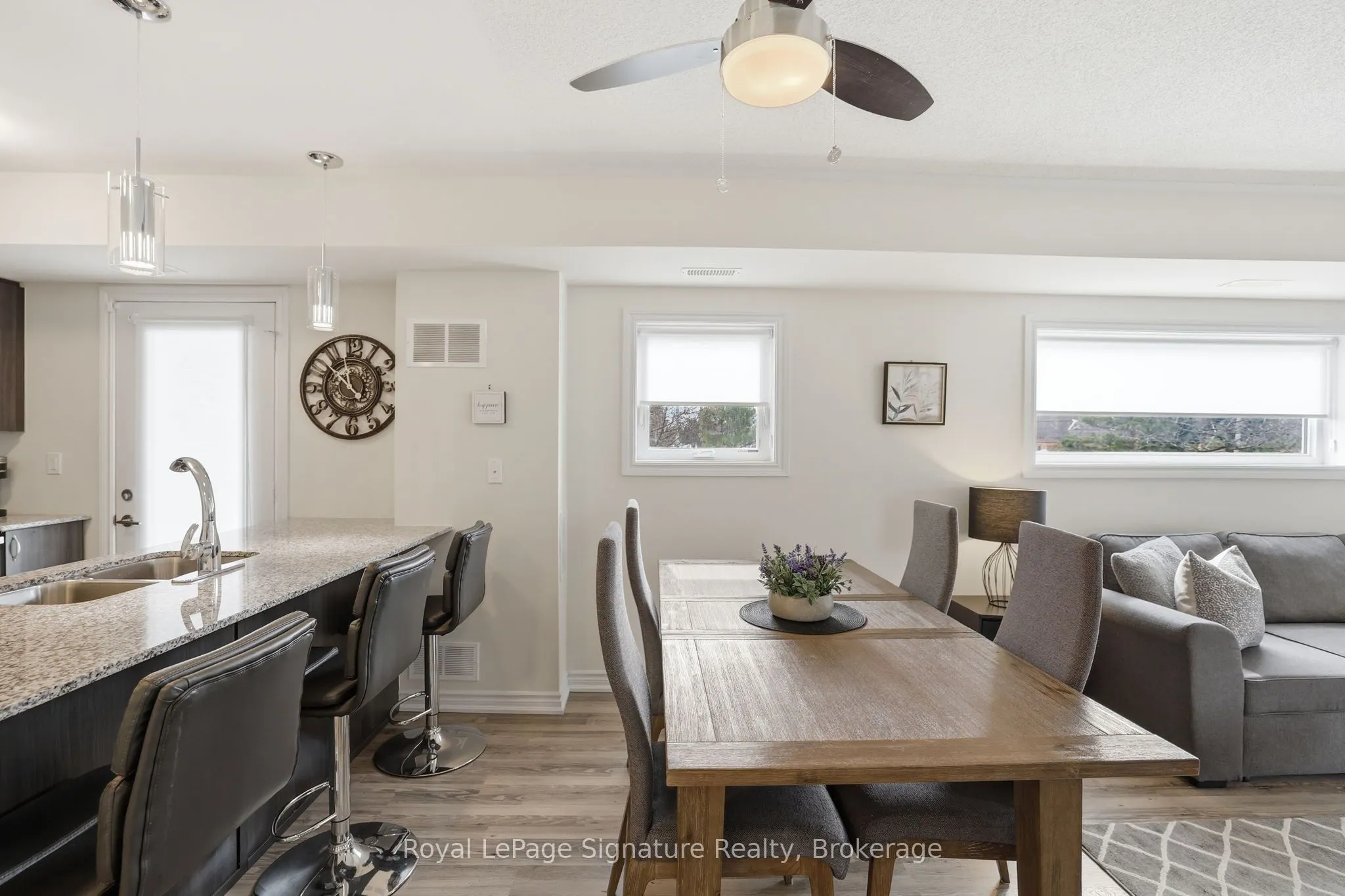 4 Anchorage Crescent #101