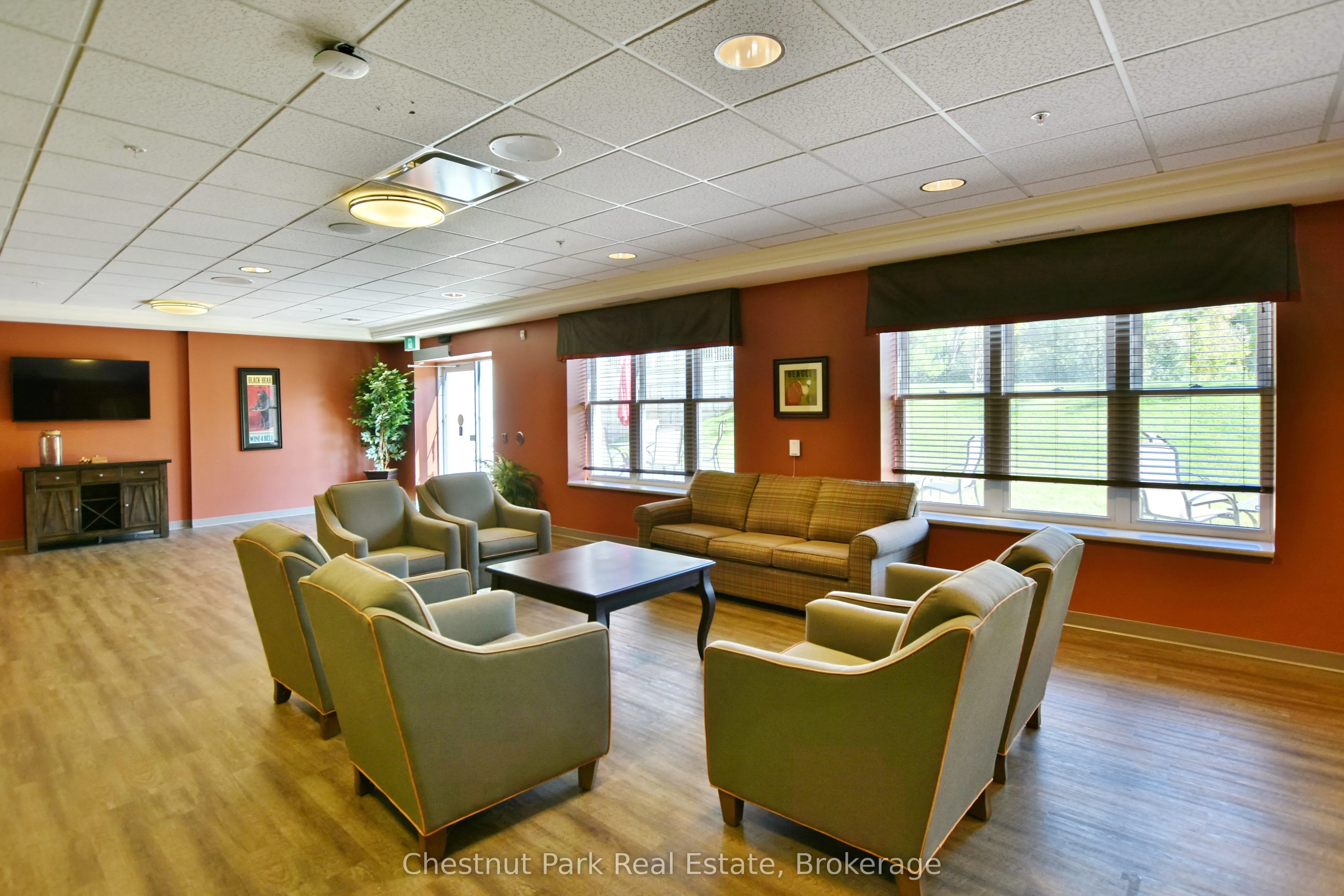 18 Sutton Lane #15