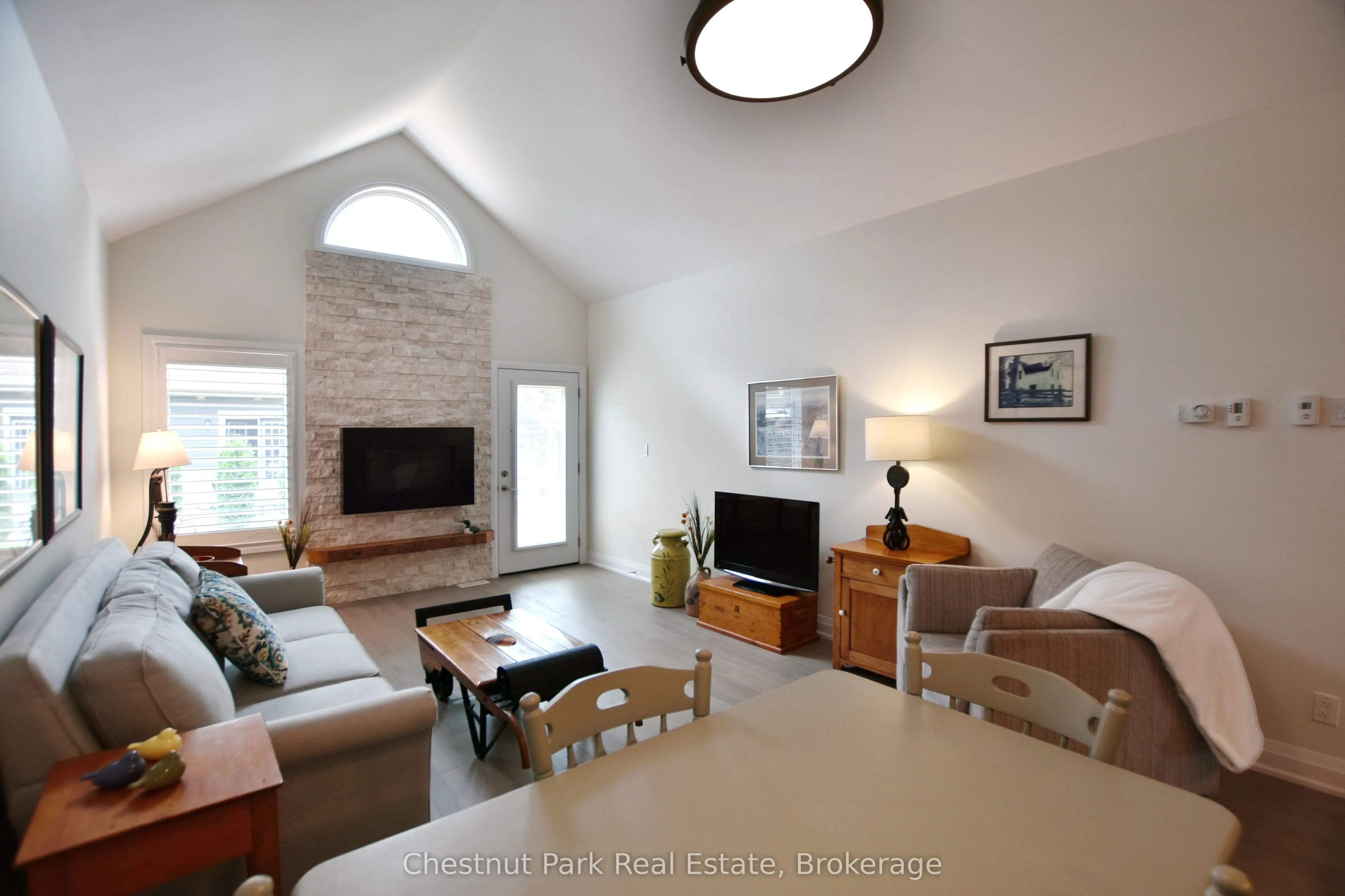 18 Sutton Lane #15