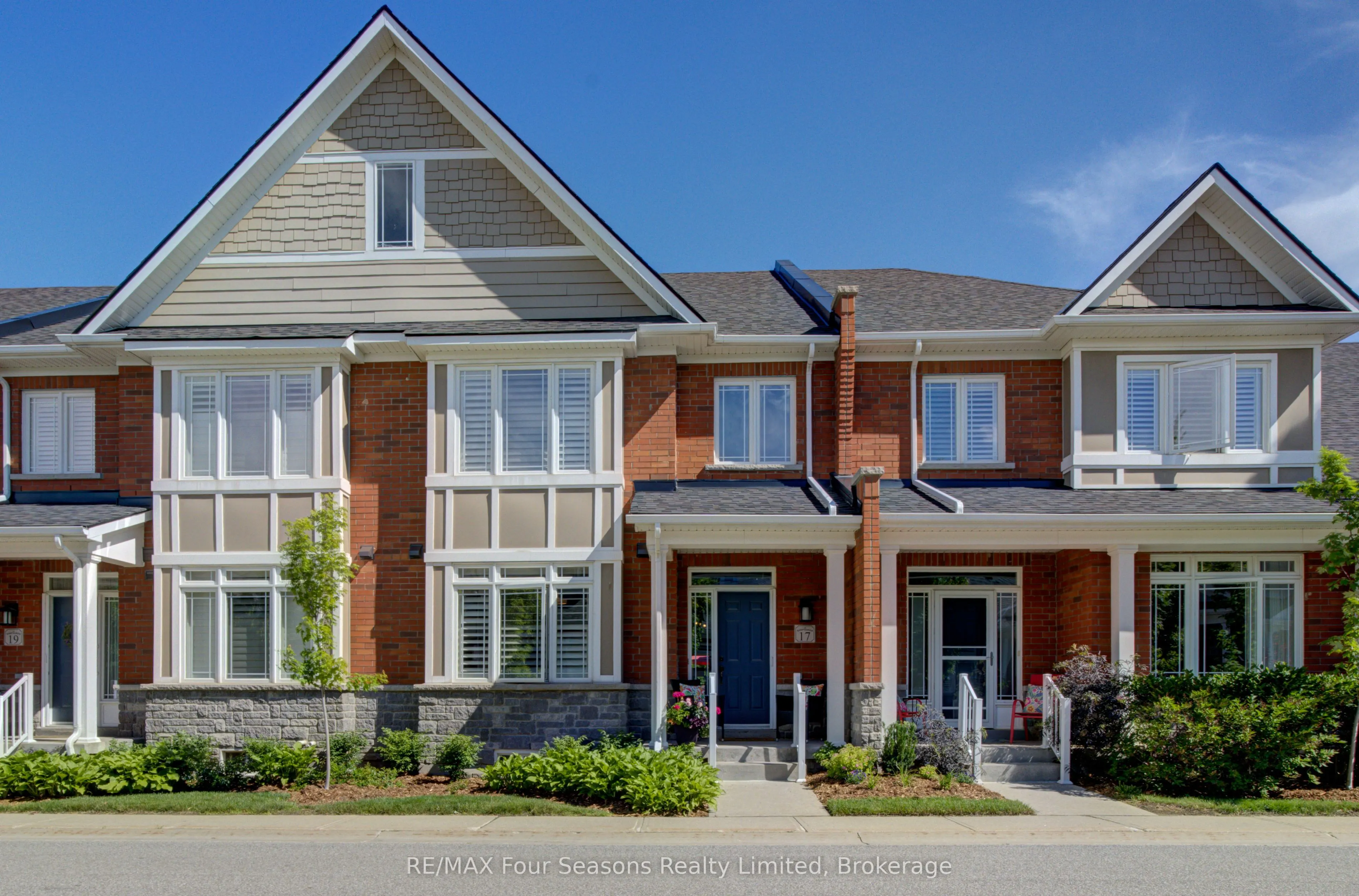 17 Collship Lane #27