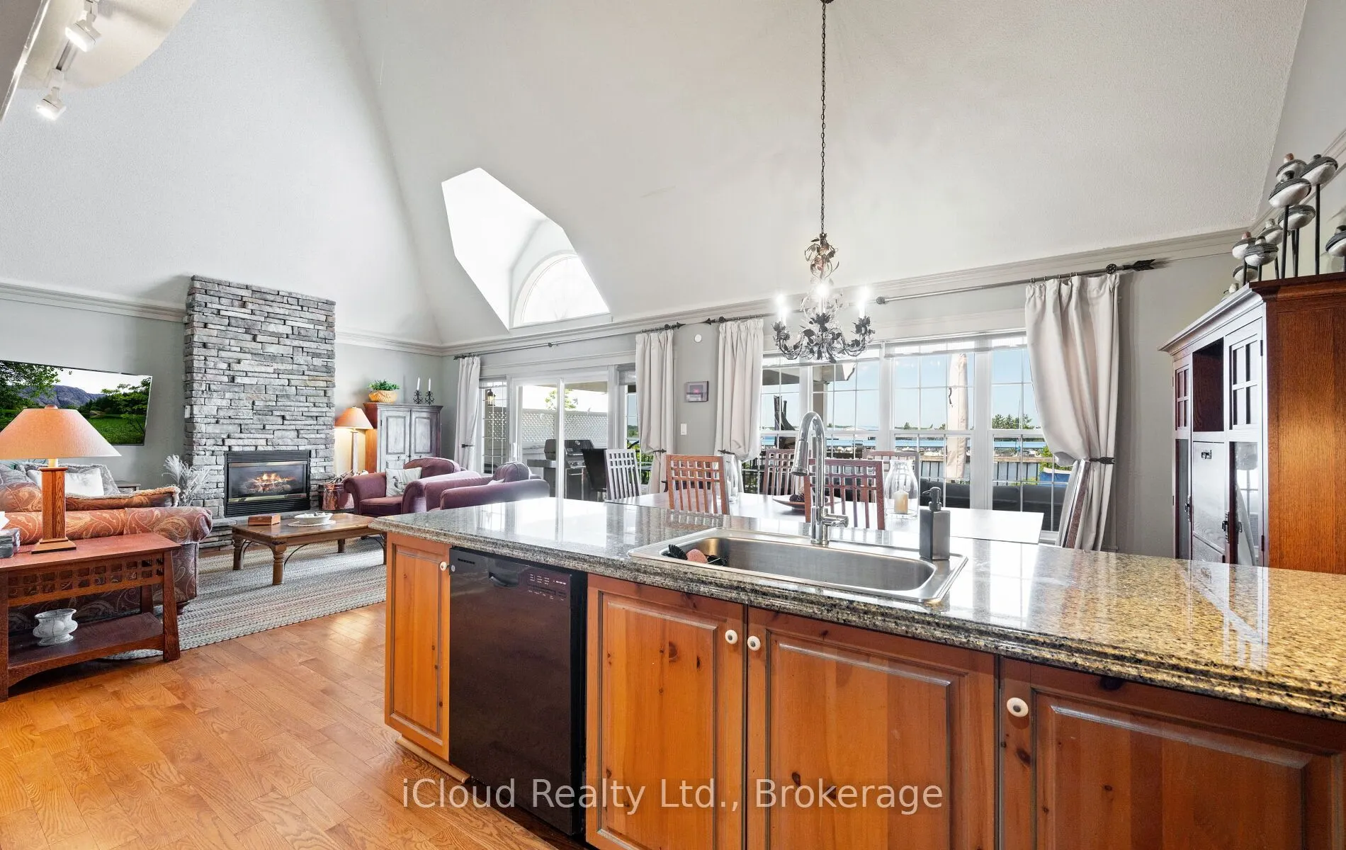 104 Wycliffe Cove
