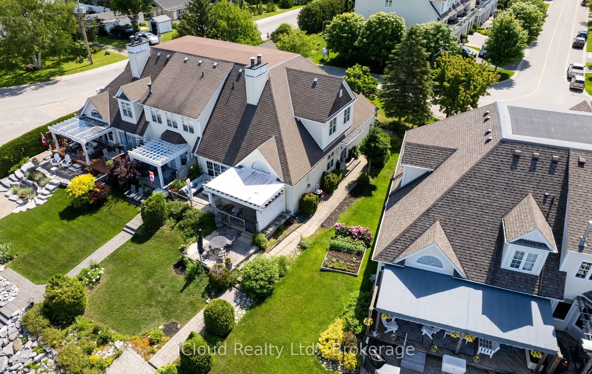 104 Wycliffe Cove
