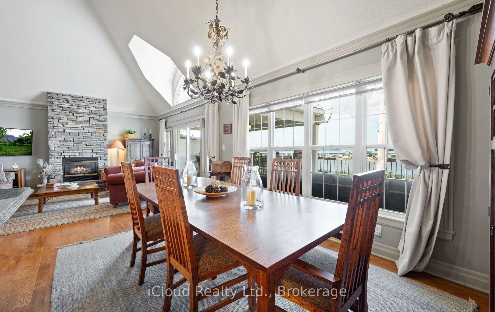 104 Wycliffe Cove