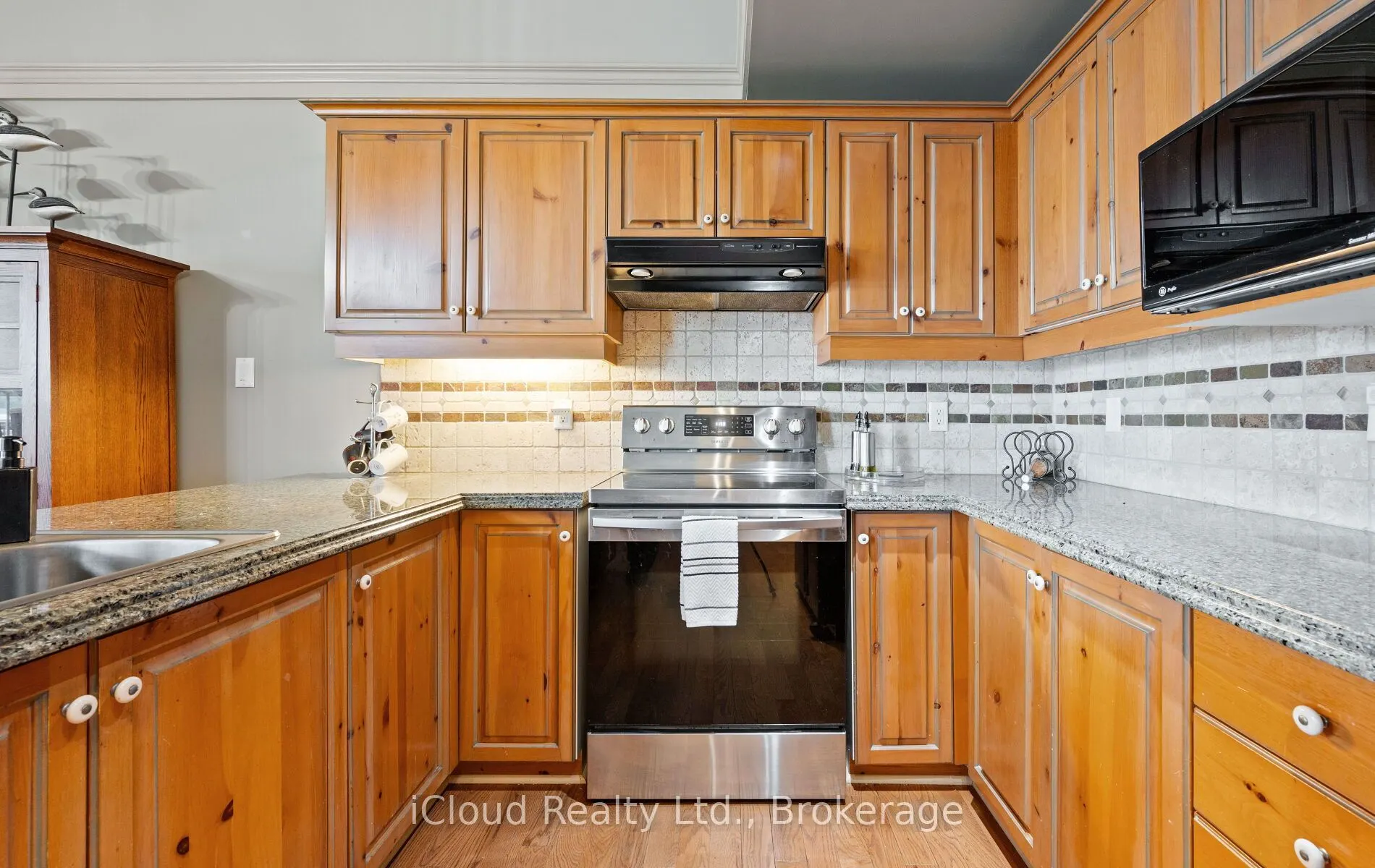 104 Wycliffe Cove